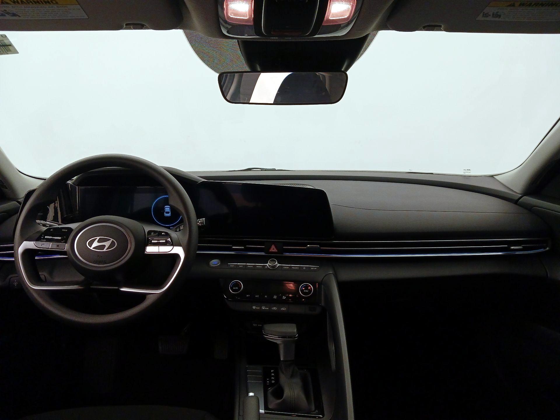 Thumbnail: 2024 Hyundai Elantra - 9