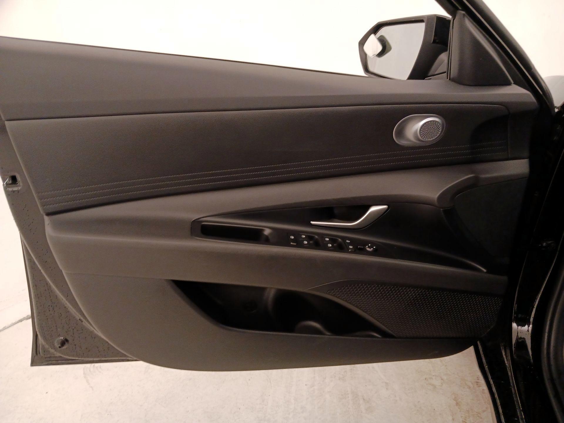 Thumbnail: 2024 Hyundai Elantra - 12