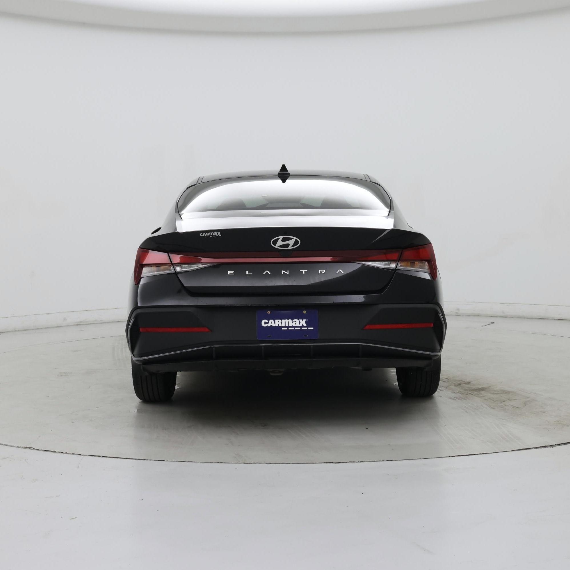 Thumbnail: 2024 Hyundai Elantra - 6