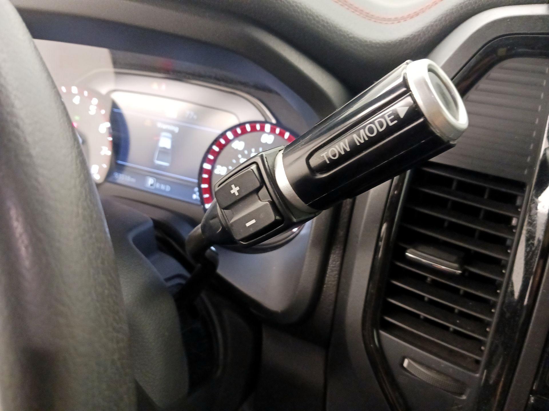 Thumbnail: 2024 Nissan Titan - 18