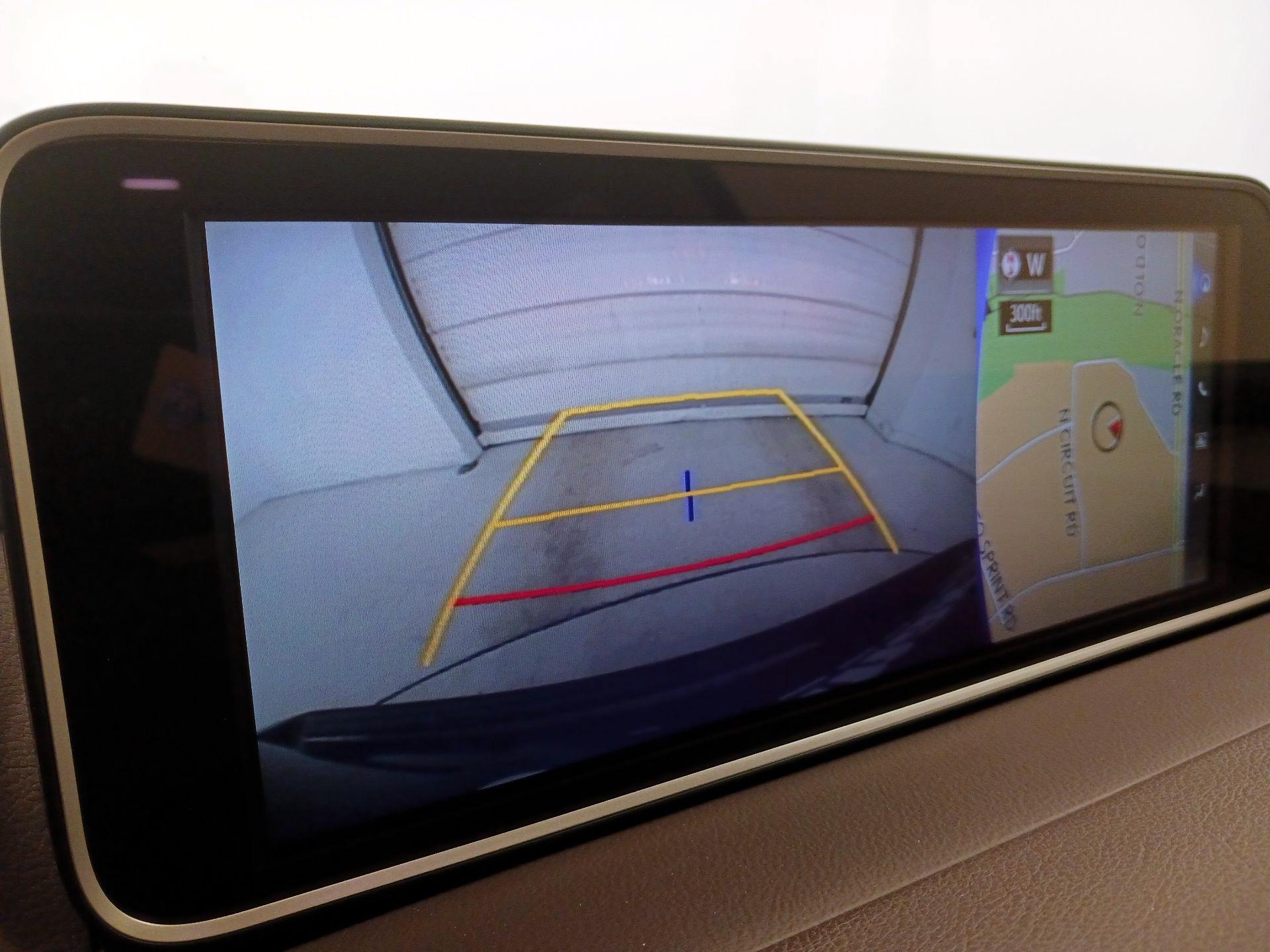 Thumbnail: 2018 Lexus RX - 15