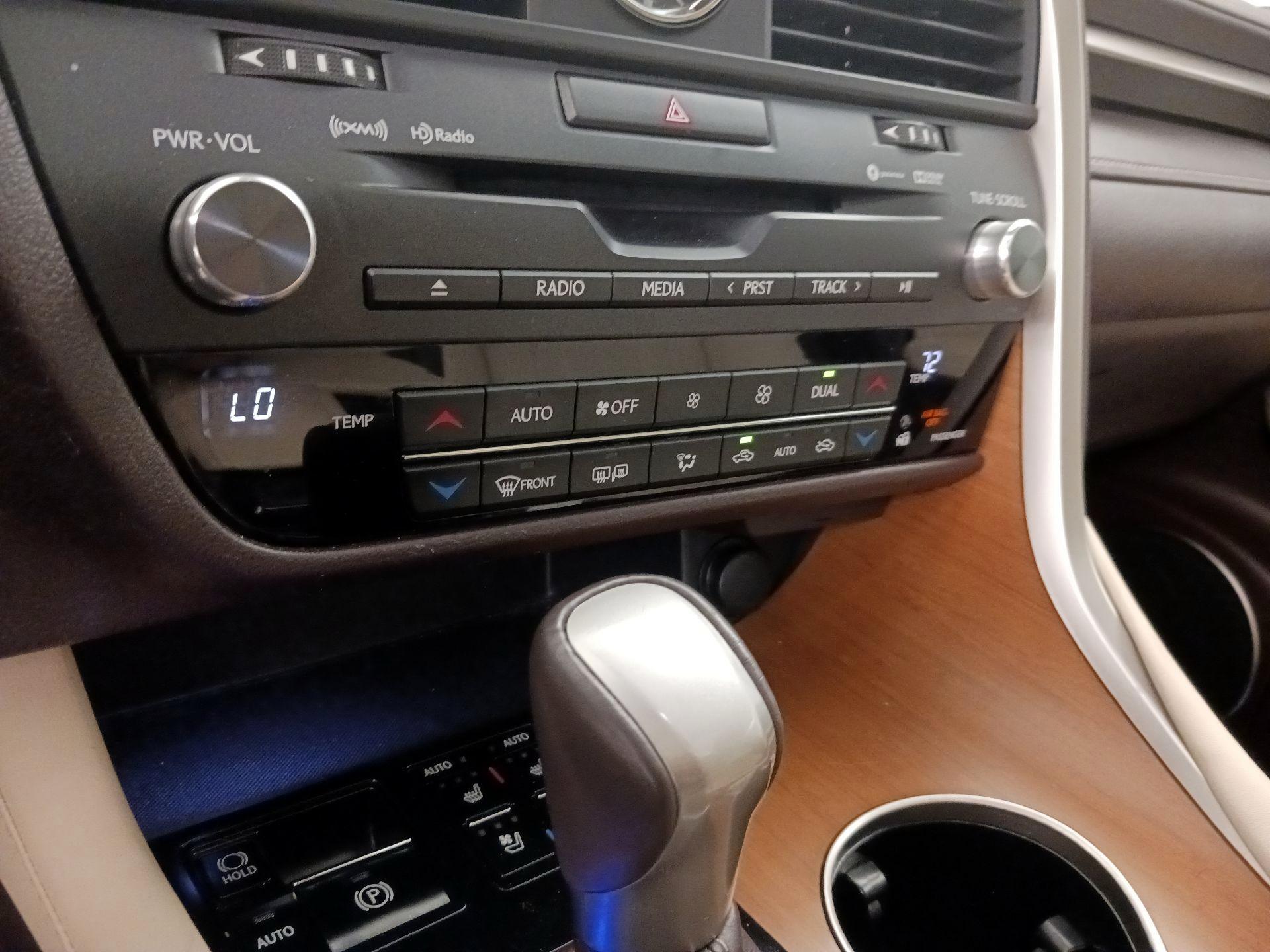 Thumbnail: 2018 Lexus RX - 17