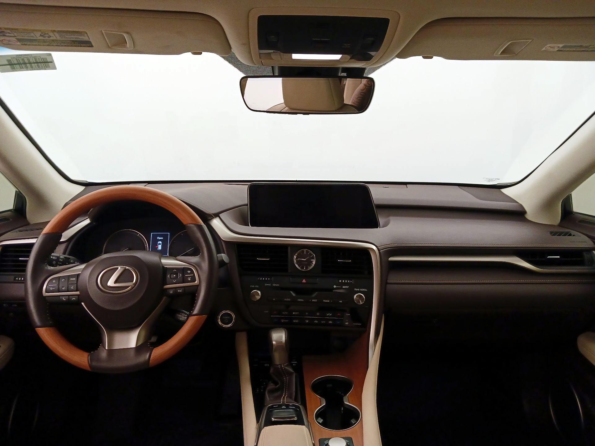 Thumbnail: 2016 Lexus RX - 9