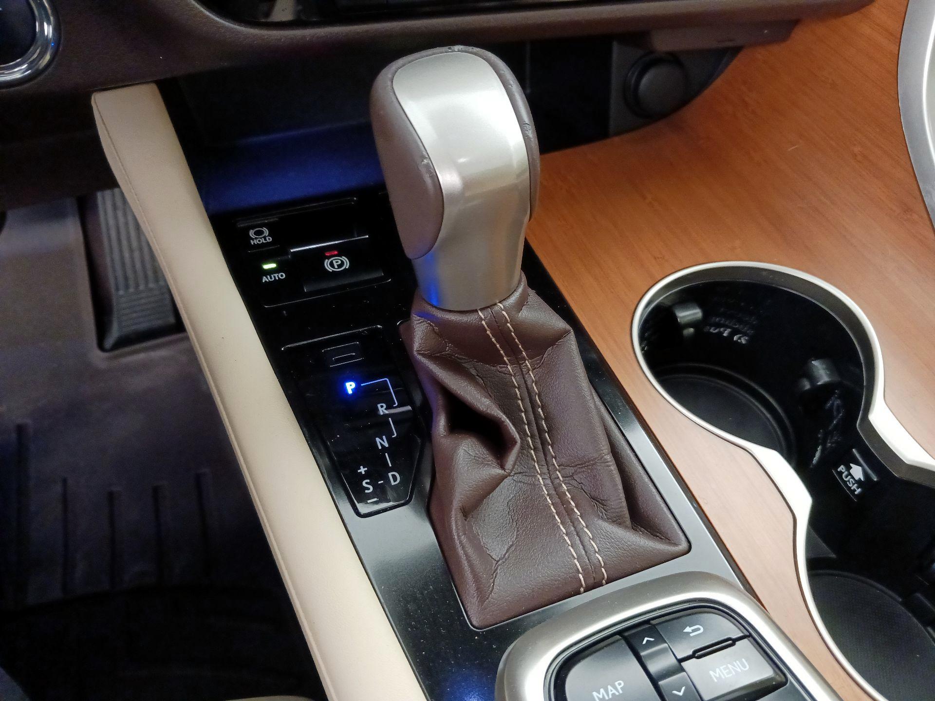 Thumbnail: 2016 Lexus RX - 18