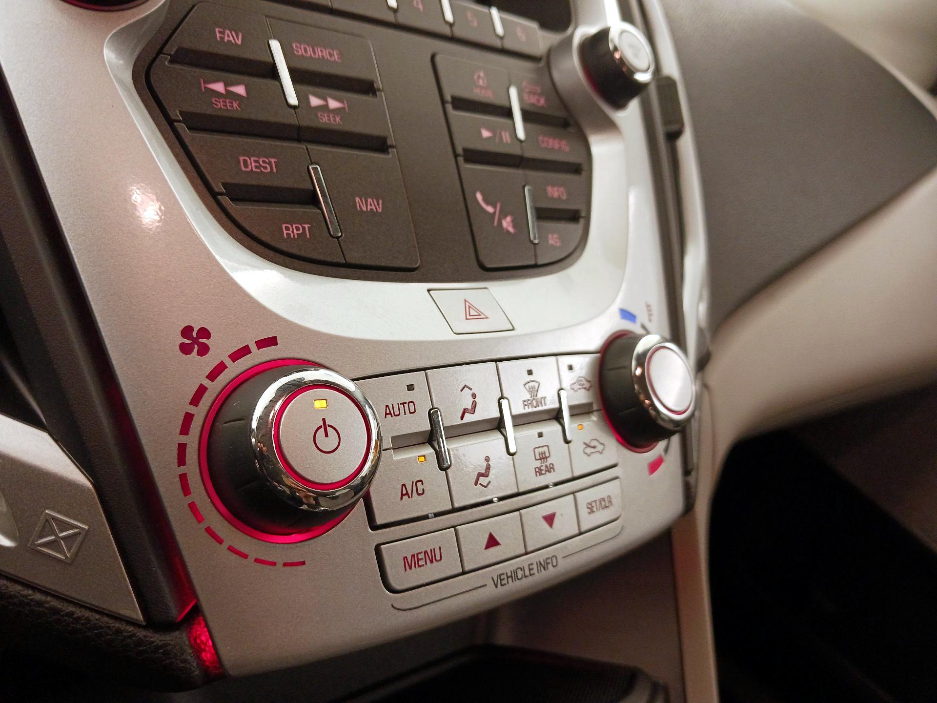 Thumbnail: 2016 GMC Terrain - 16