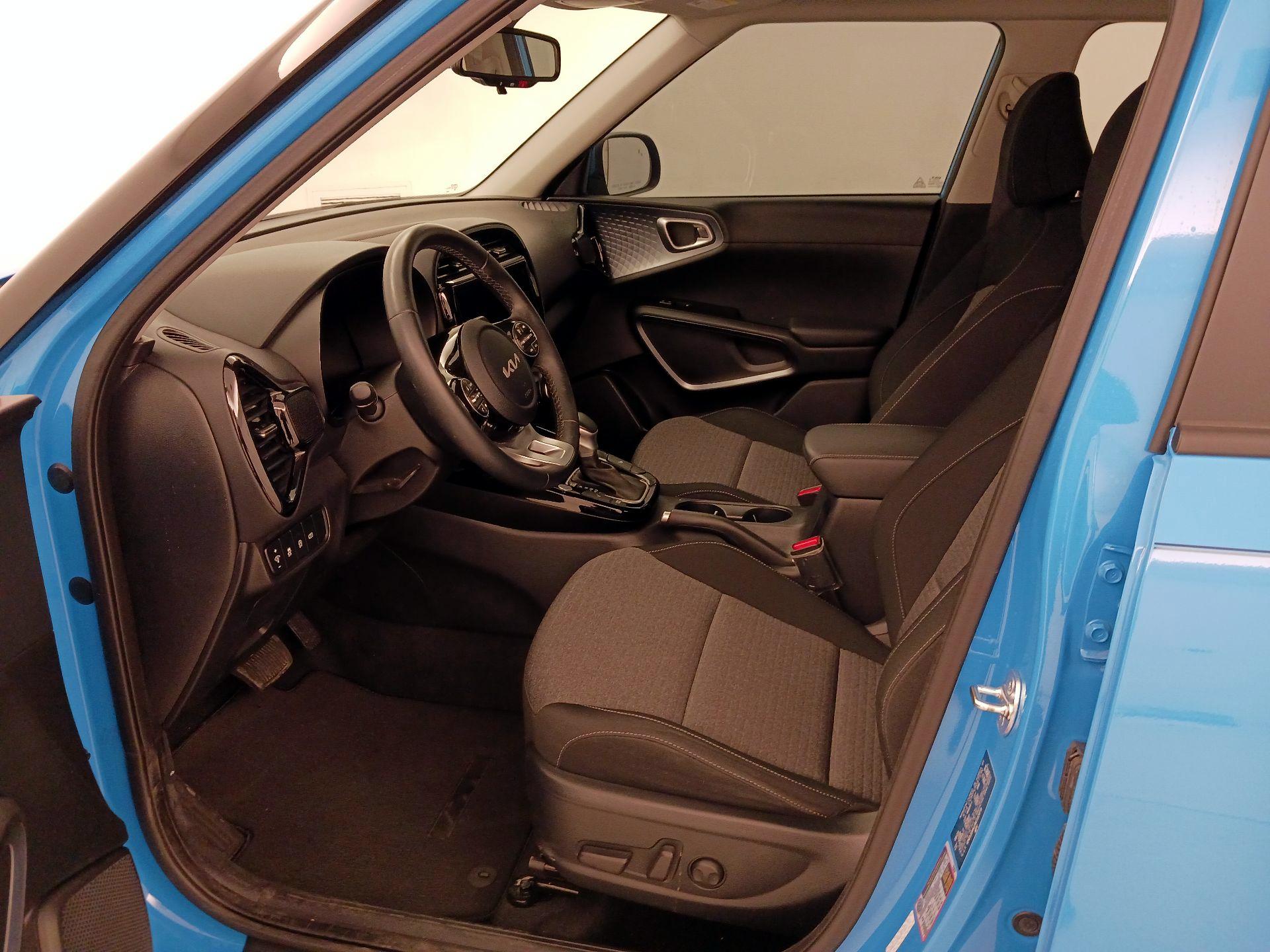 Thumbnail: 2024 Kia Soul - 11