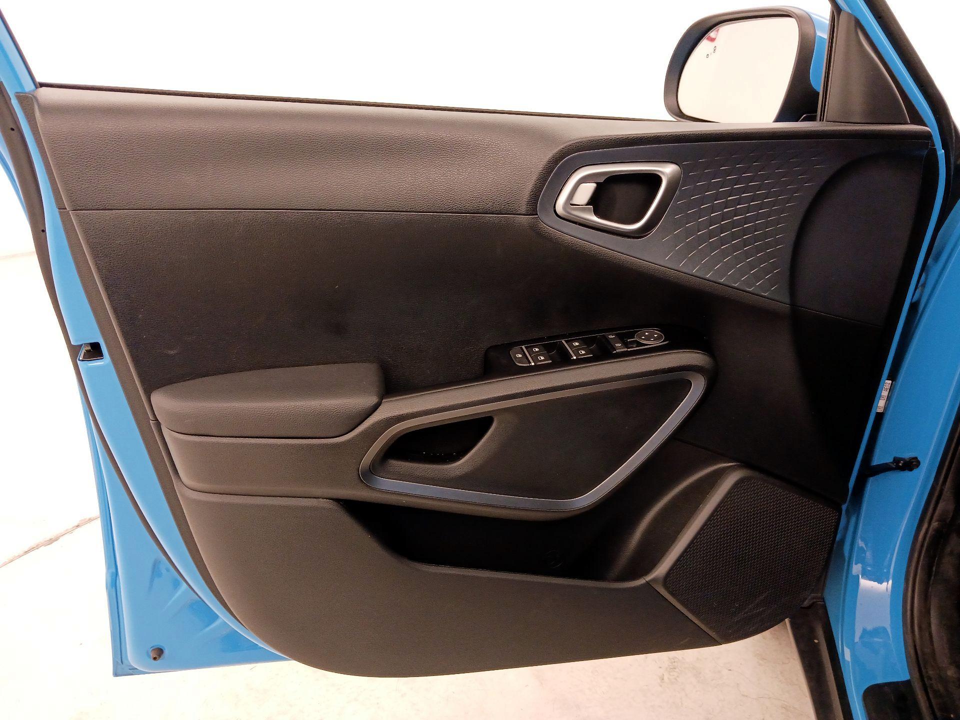 Thumbnail: 2024 Kia Soul - 12