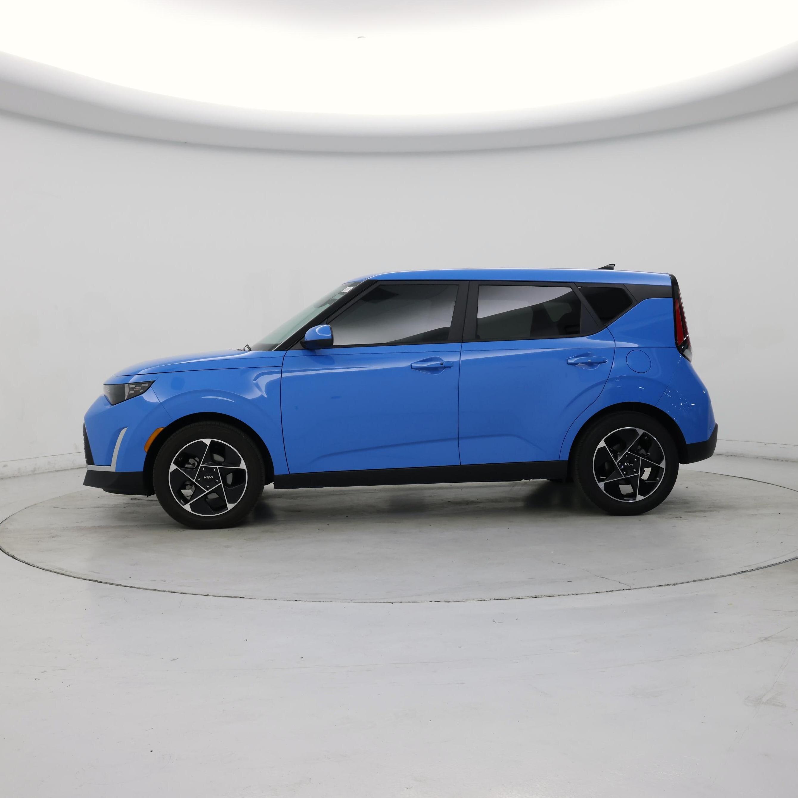 Thumbnail: 2024 Kia Soul - 3