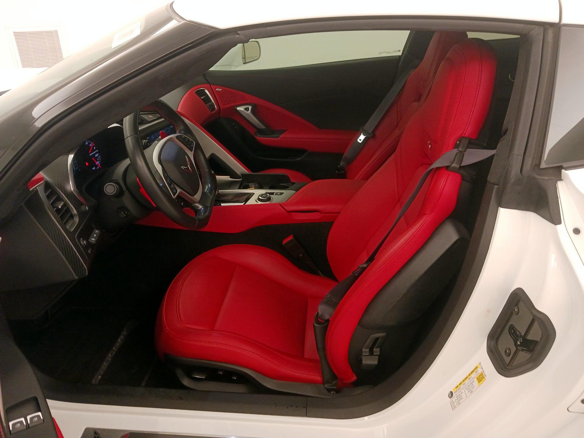 Thumbnail: 2017 Chevrolet Corvette - 11