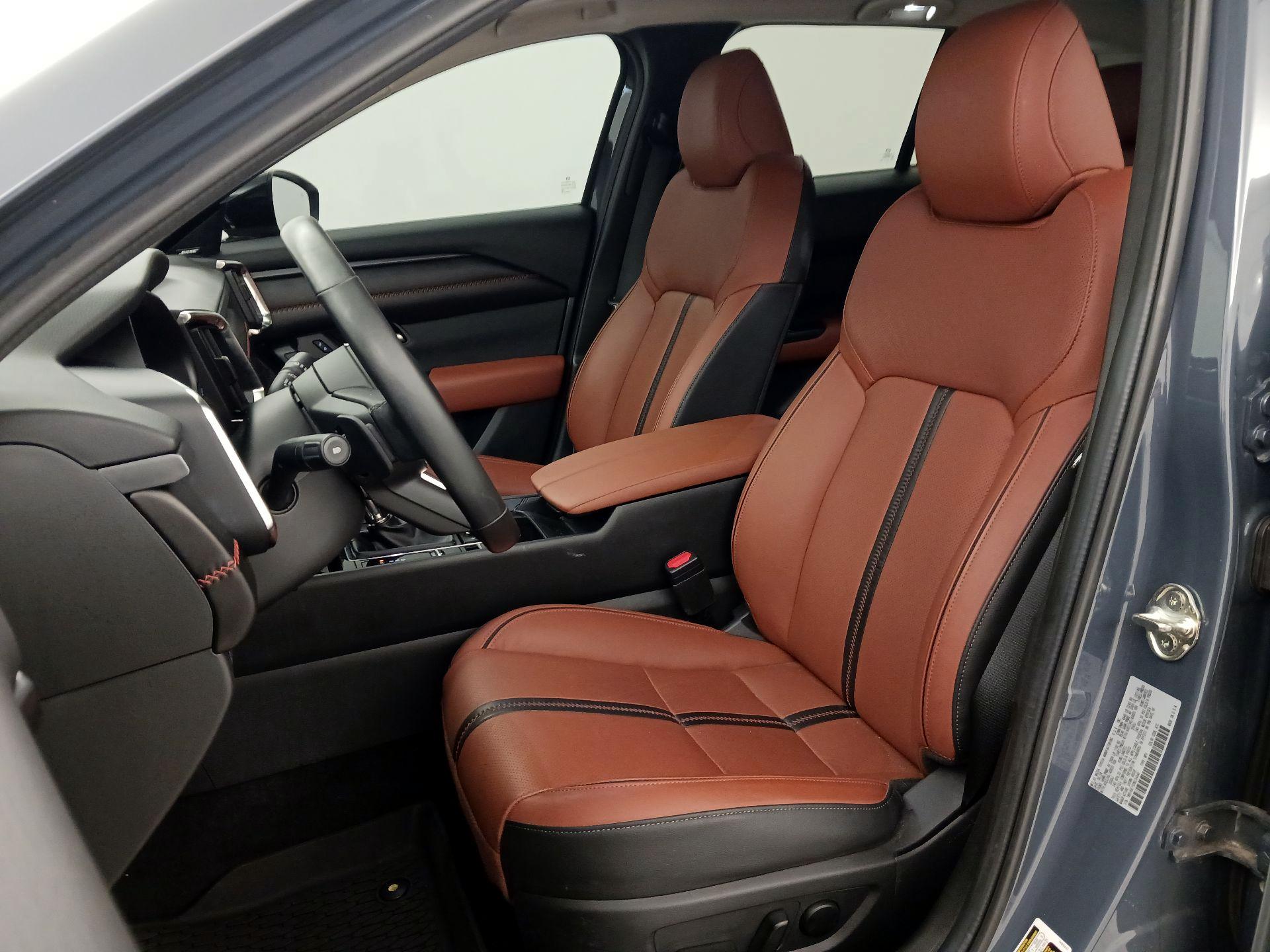 Thumbnail: 2024 Mazda CX-50 - 11