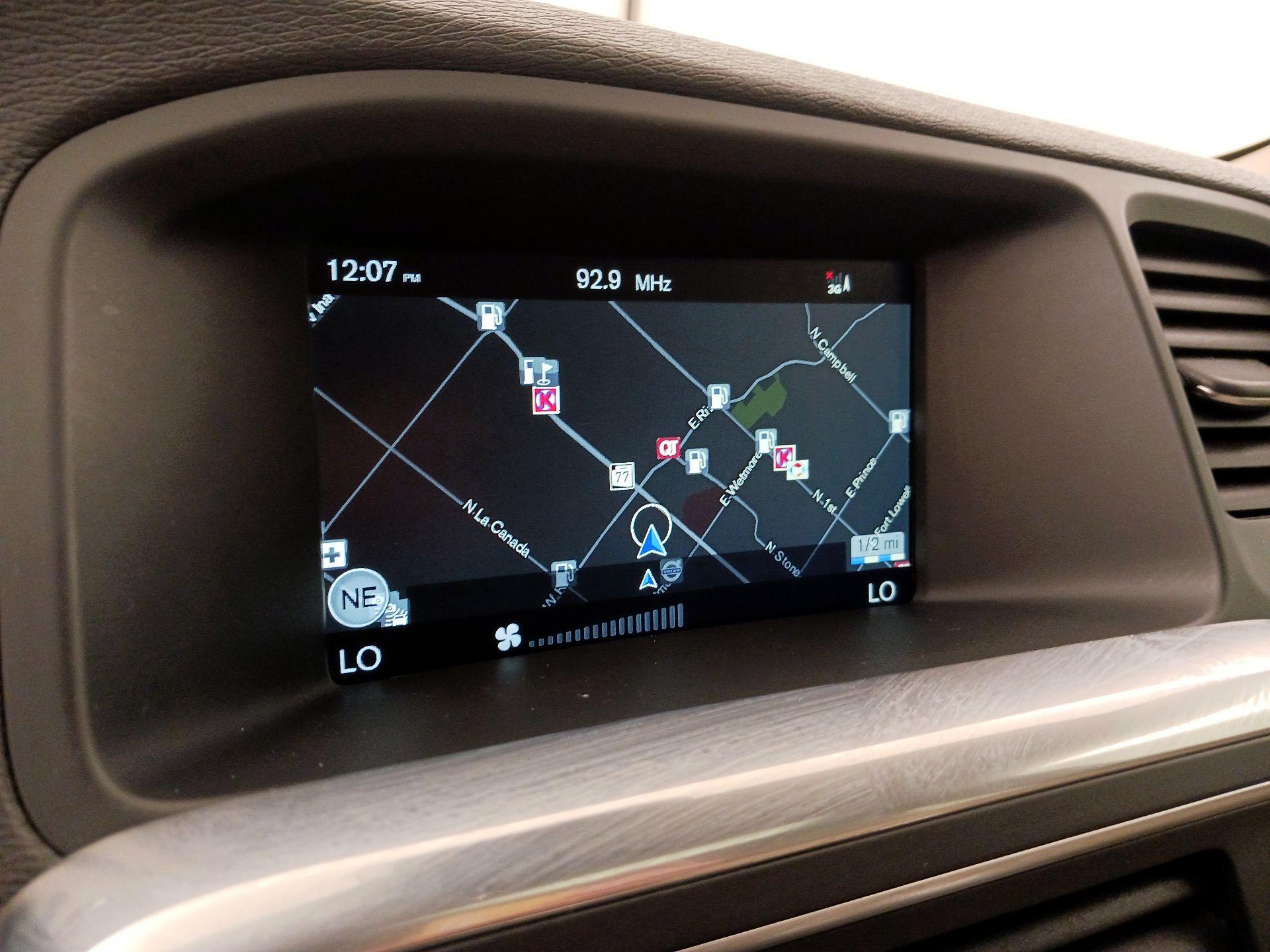 Thumbnail: 2015 Volvo S60 - 14