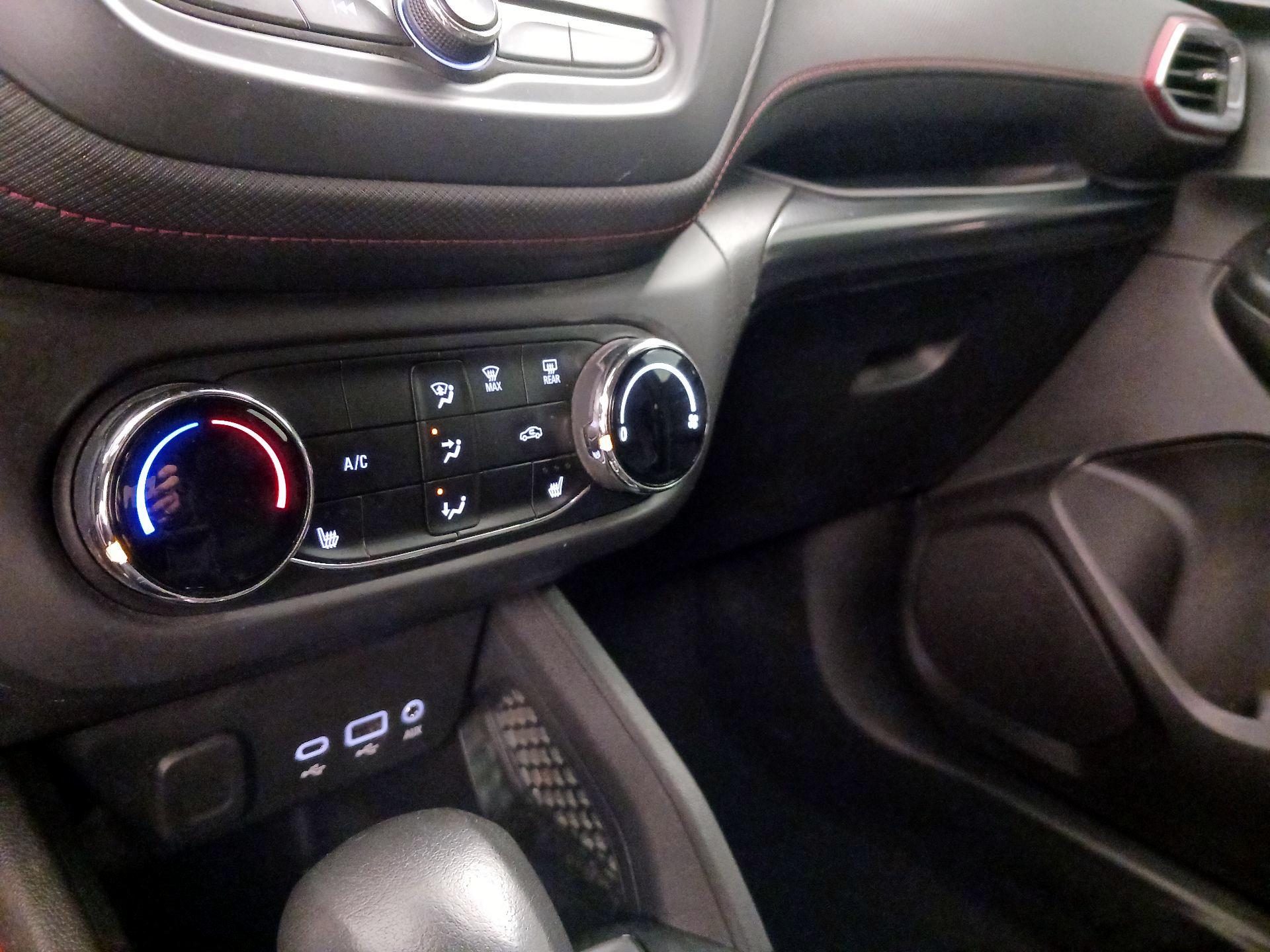 Thumbnail: 2022 Chevrolet TrailBlazer - 16