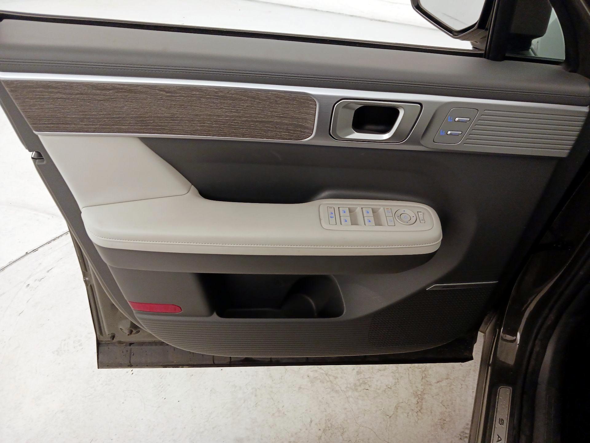 Thumbnail: 2025 Hyundai Santa Fe - 12