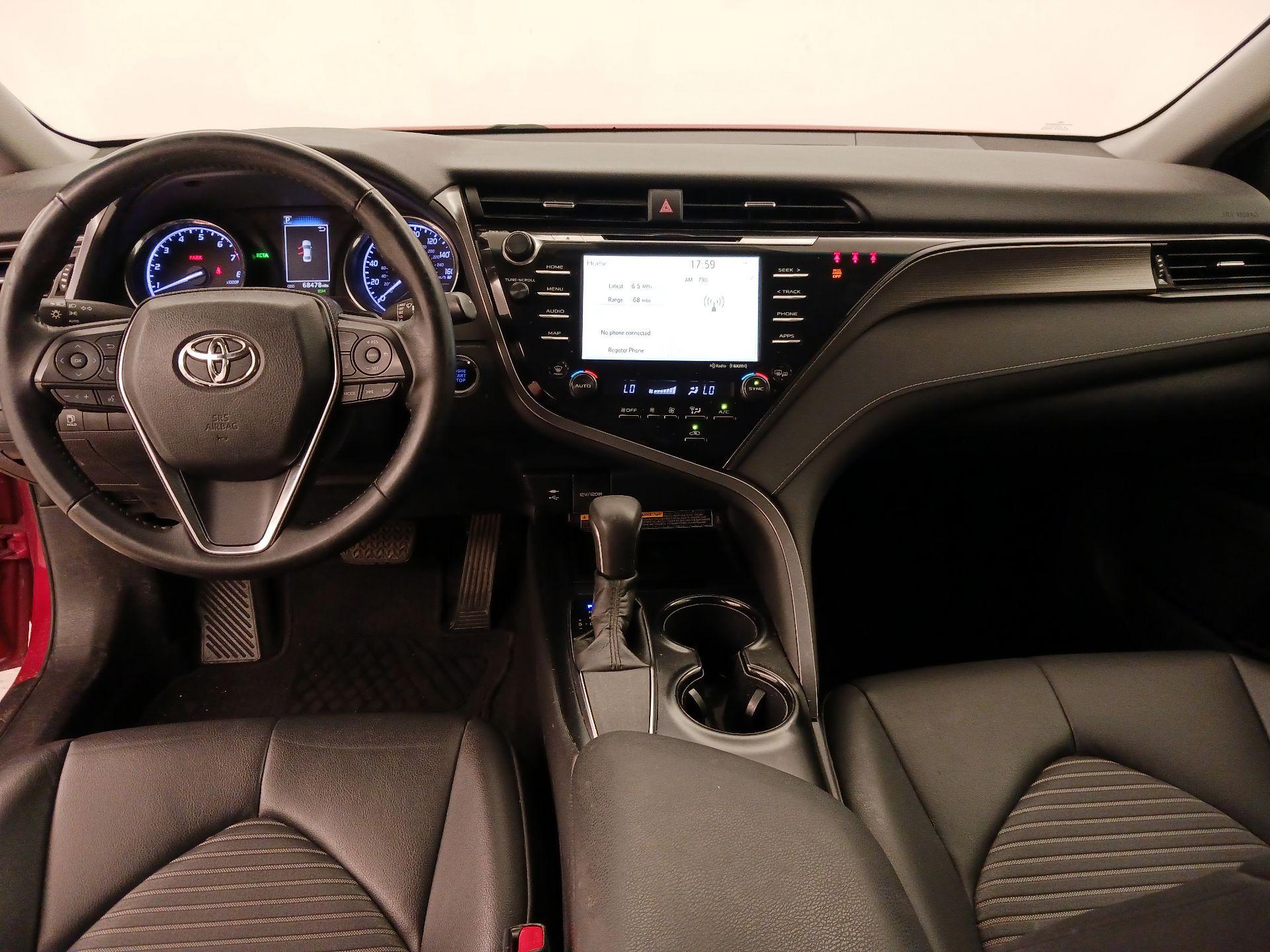 Thumbnail: 2019 Toyota Camry - 9