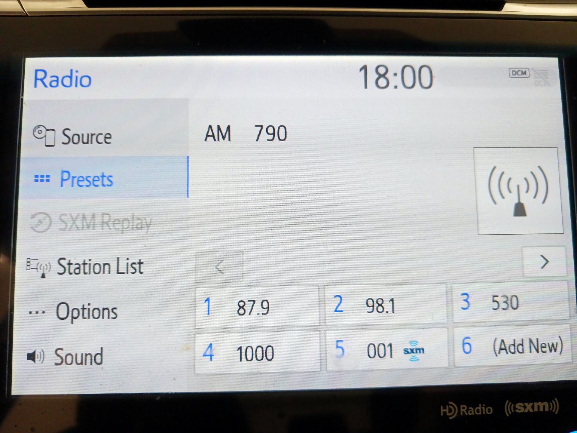 Thumbnail: 2019 Toyota Camry - 15