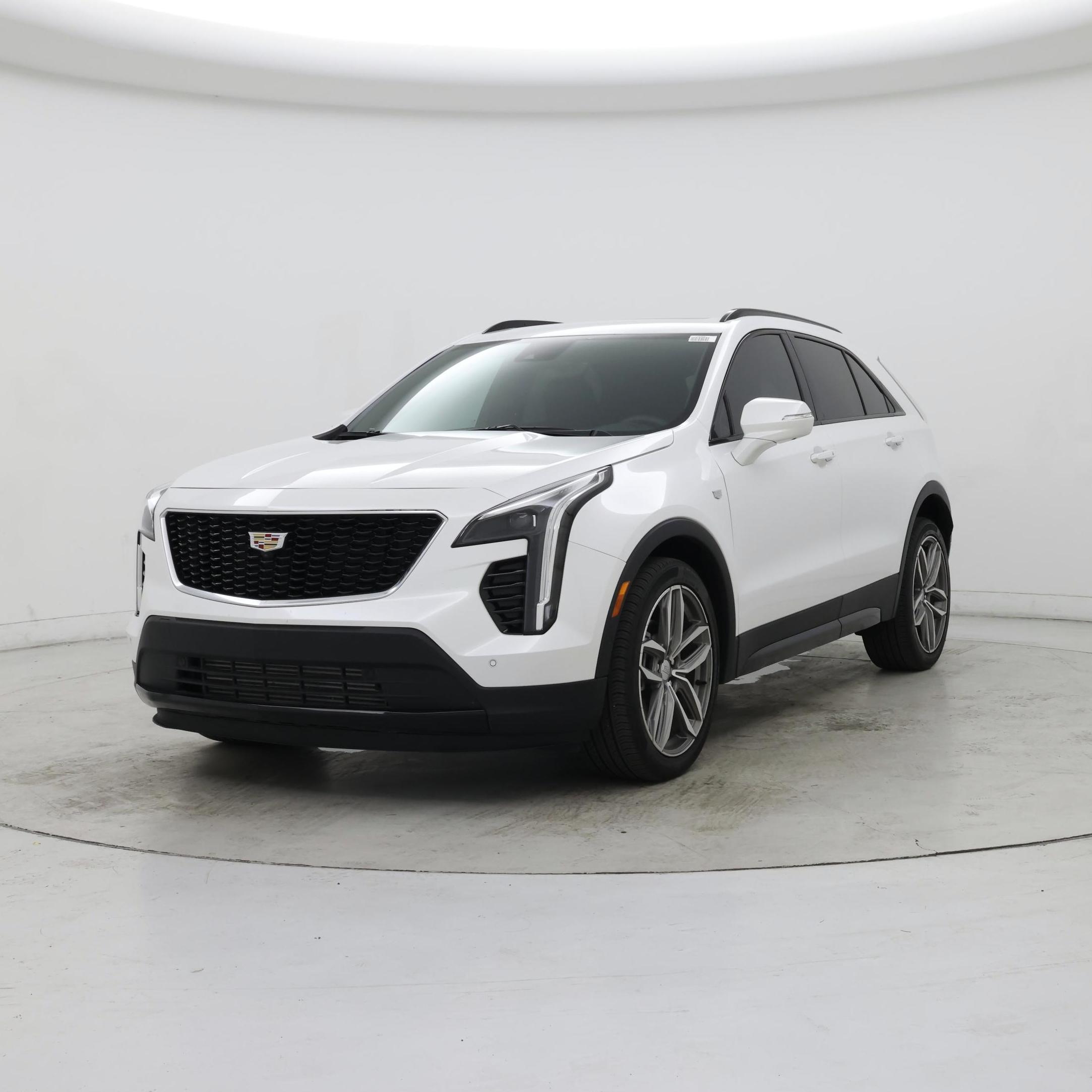 Thumbnail: 2022 Cadillac XT4 - 4