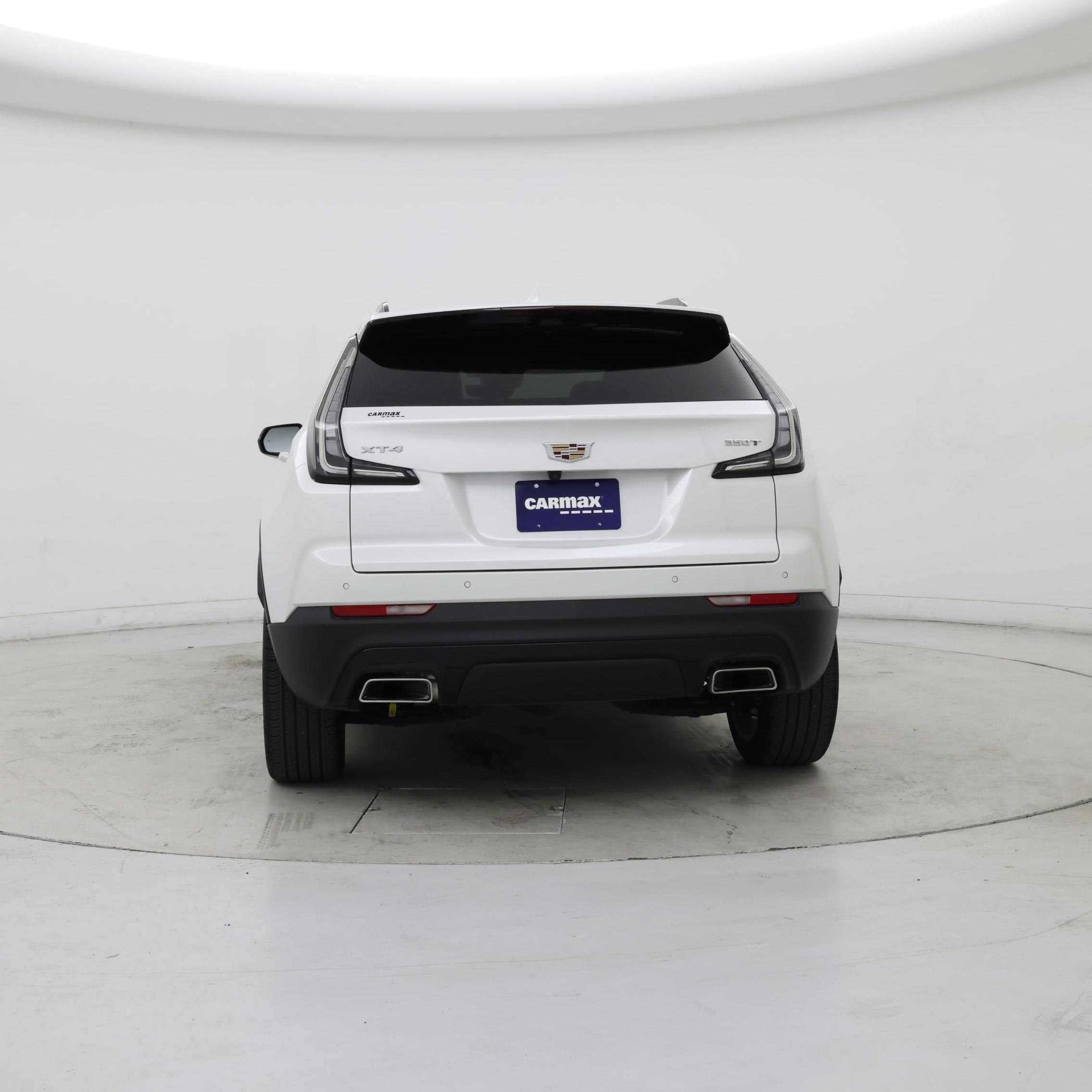 Thumbnail: 2022 Cadillac XT4 - 6