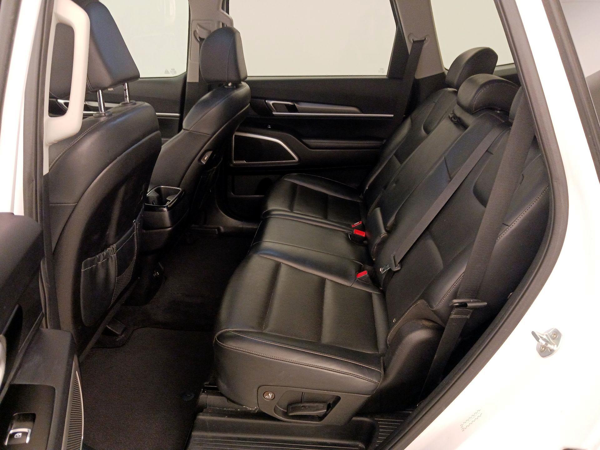 Thumbnail: 2022 Kia Telluride - 20