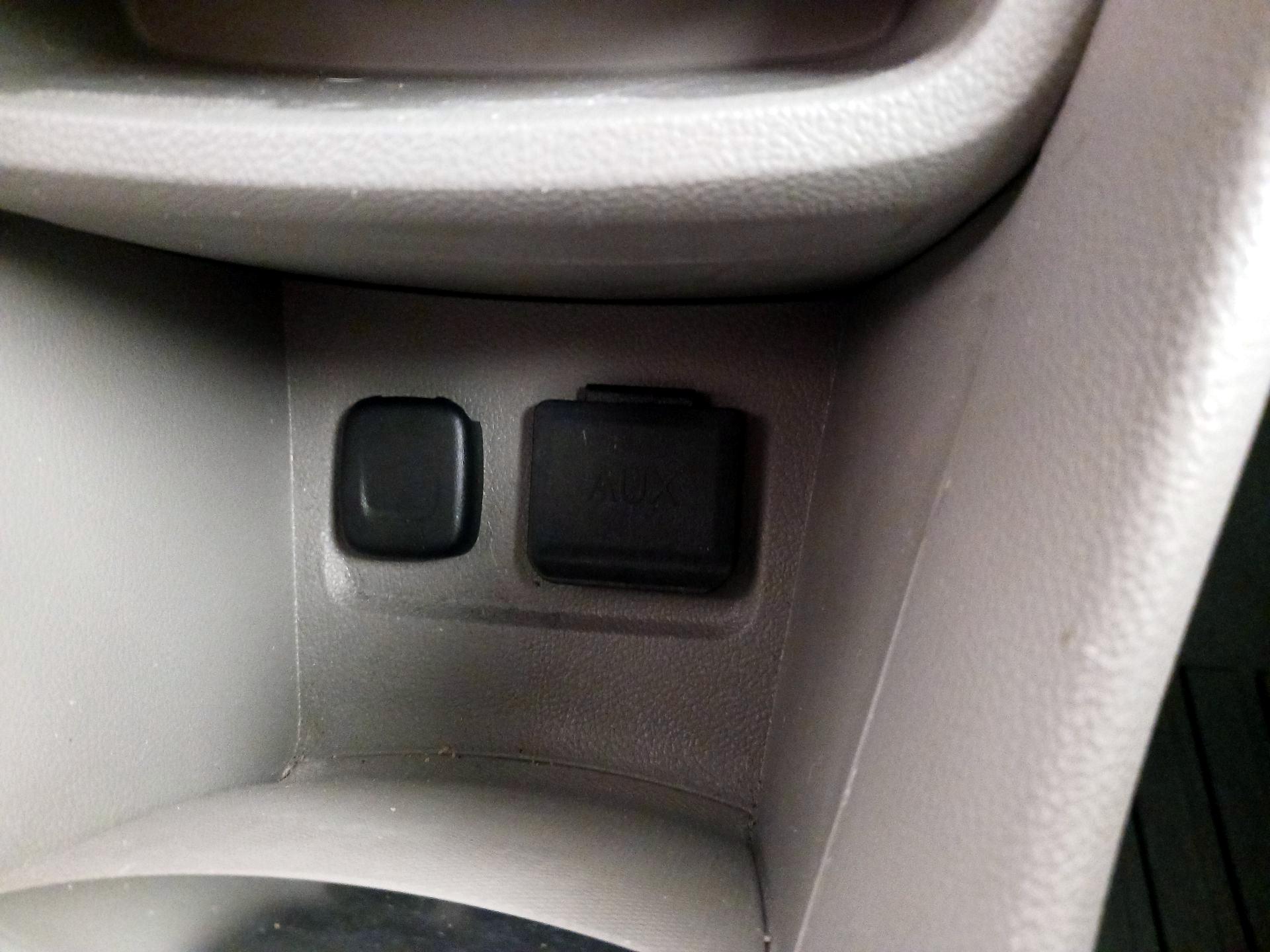 Thumbnail: 2015 Buick Encore - 18