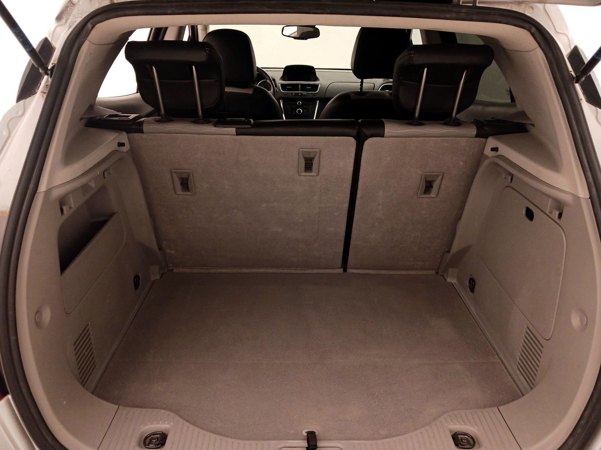 Thumbnail: 2015 Buick Encore - 20