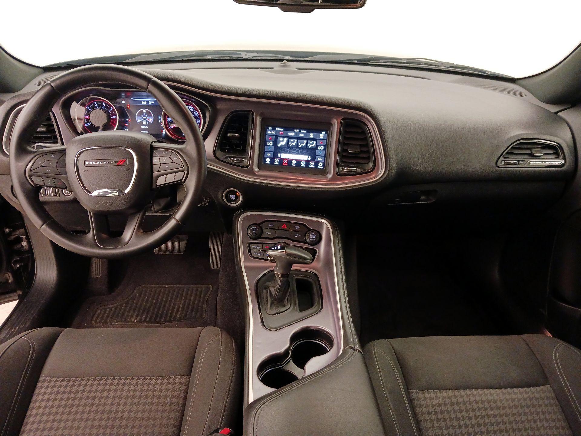 Thumbnail: 2019 Dodge Challenger - 9