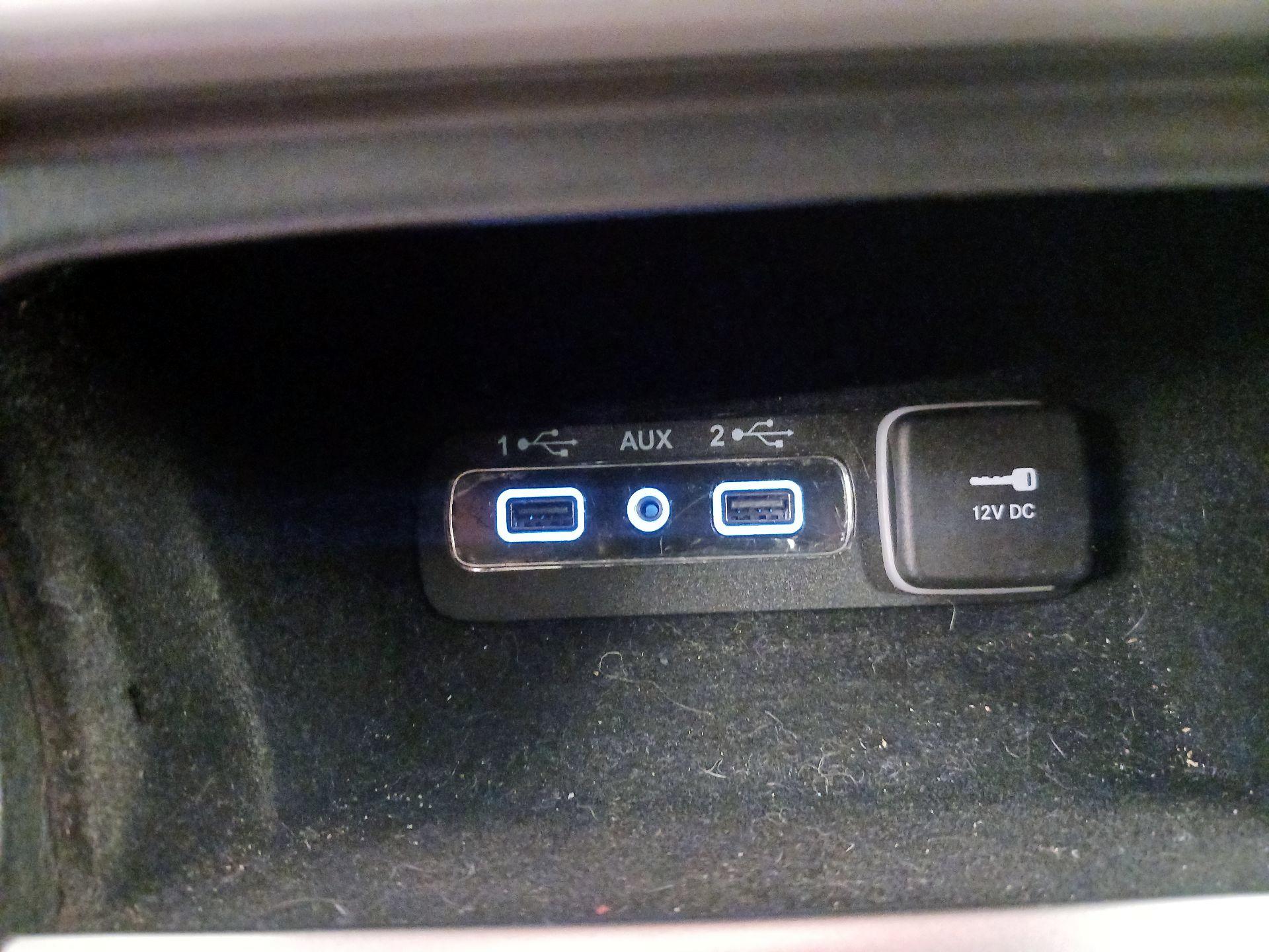 Thumbnail: 2020 Jeep Grand Cherokee - 18