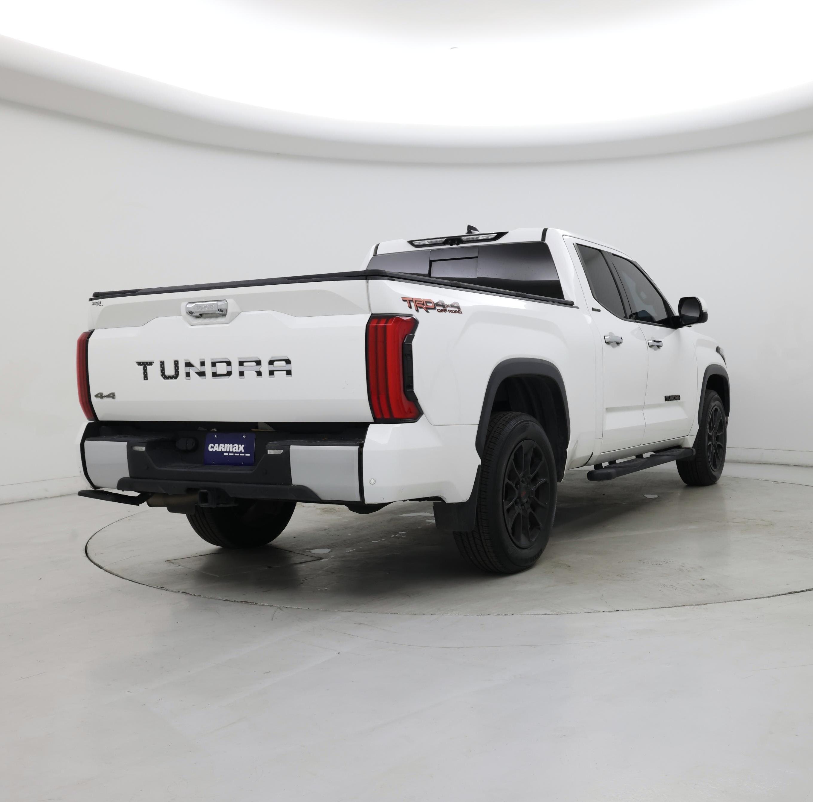 Thumbnail: 2022 Toyota Tundra - 8