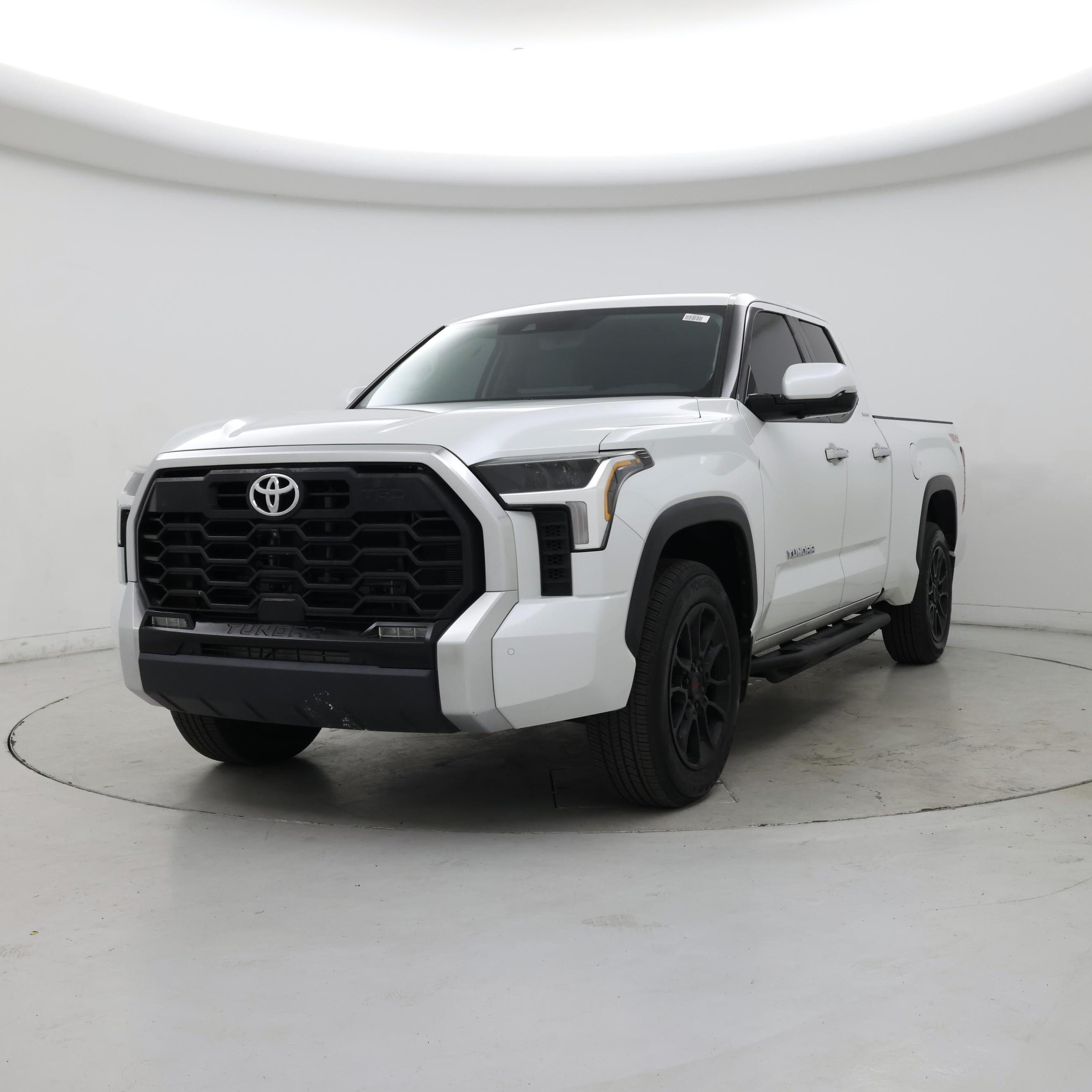 Thumbnail: 2022 Toyota Tundra - 4