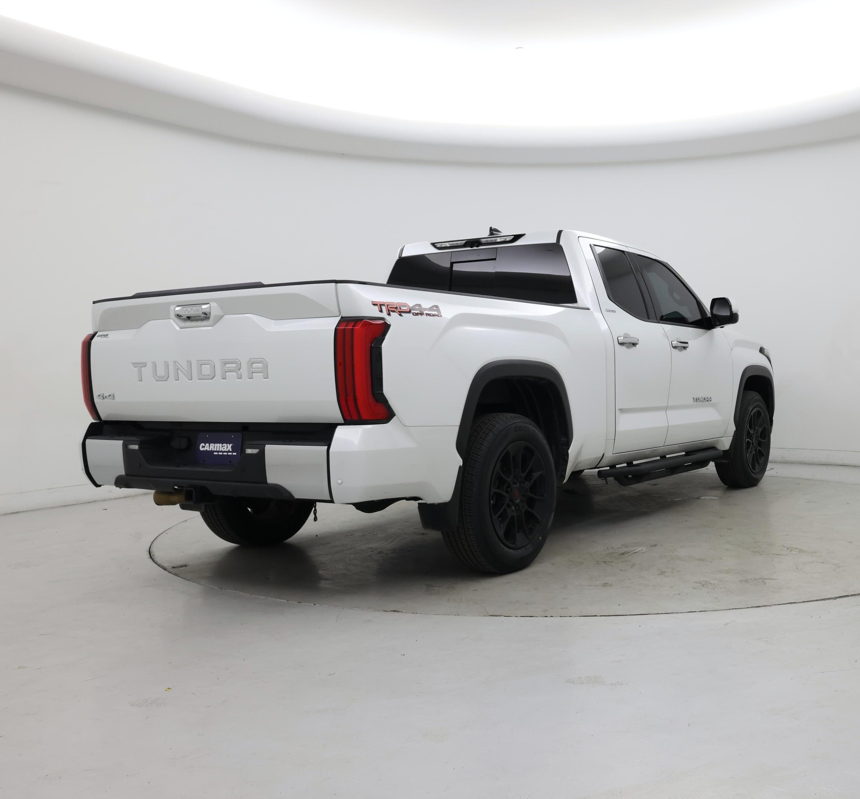 Thumbnail: 2022 Toyota Tundra - 8