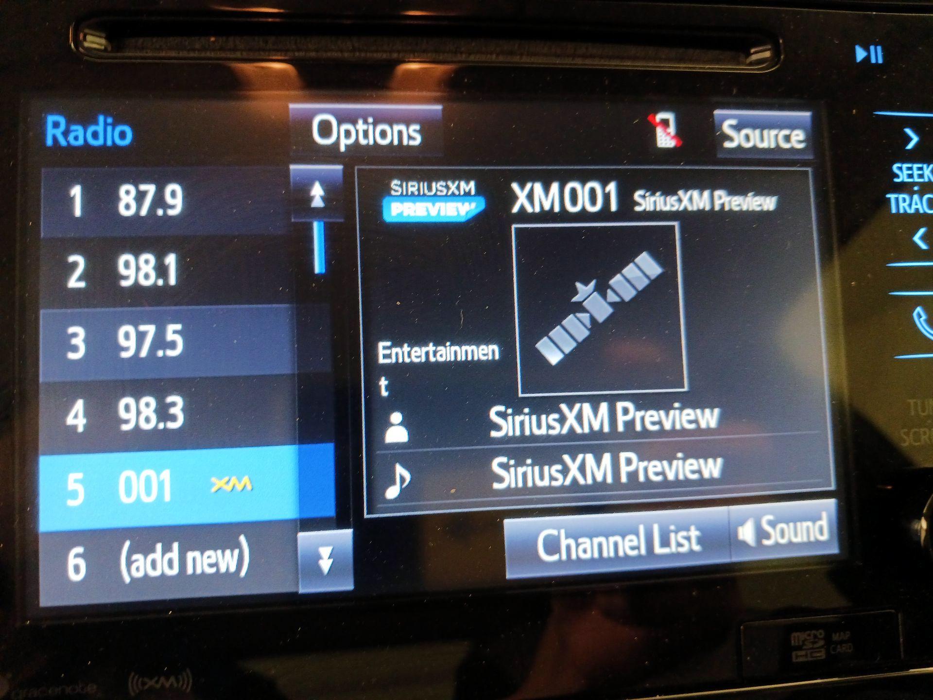 Thumbnail: 2018 Toyota Prius - 16