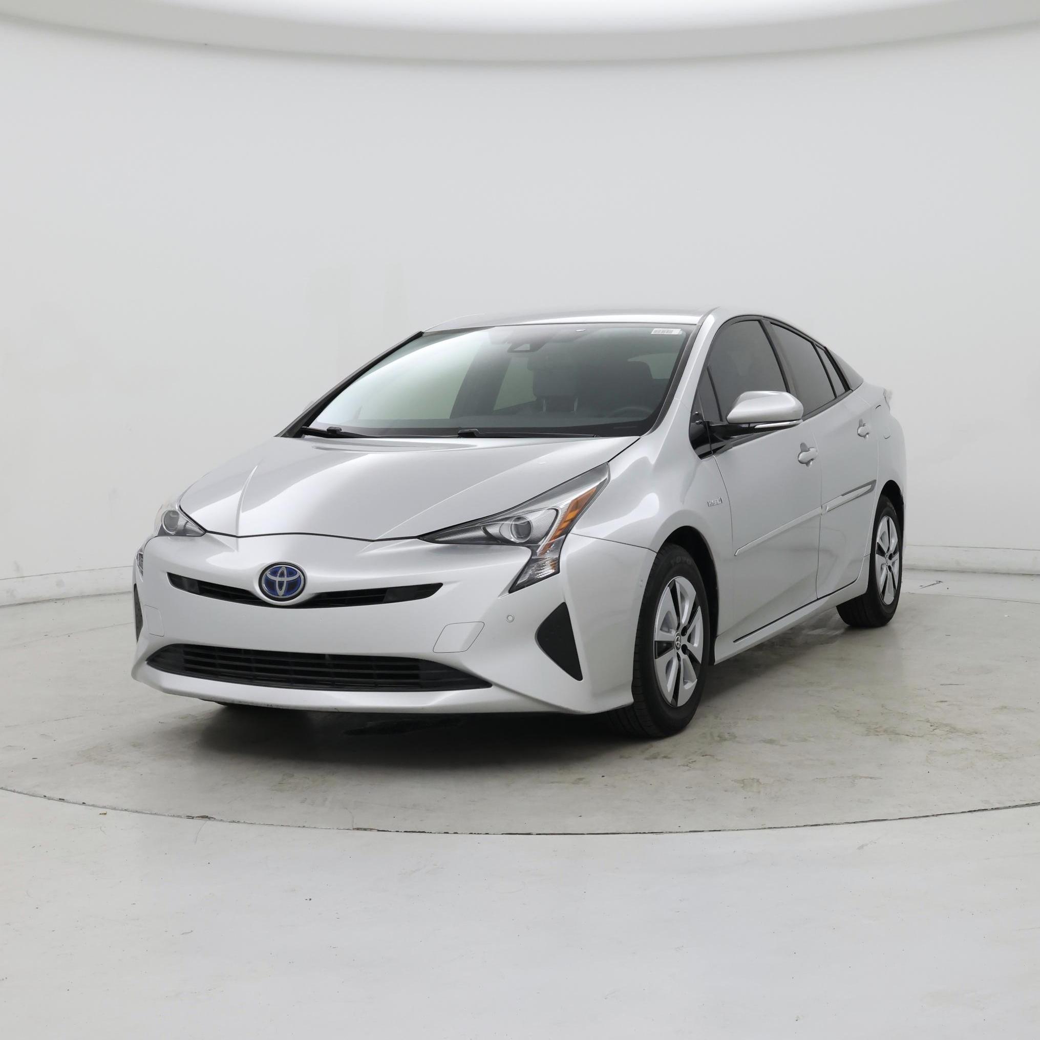 Thumbnail: 2018 Toyota Prius - 4