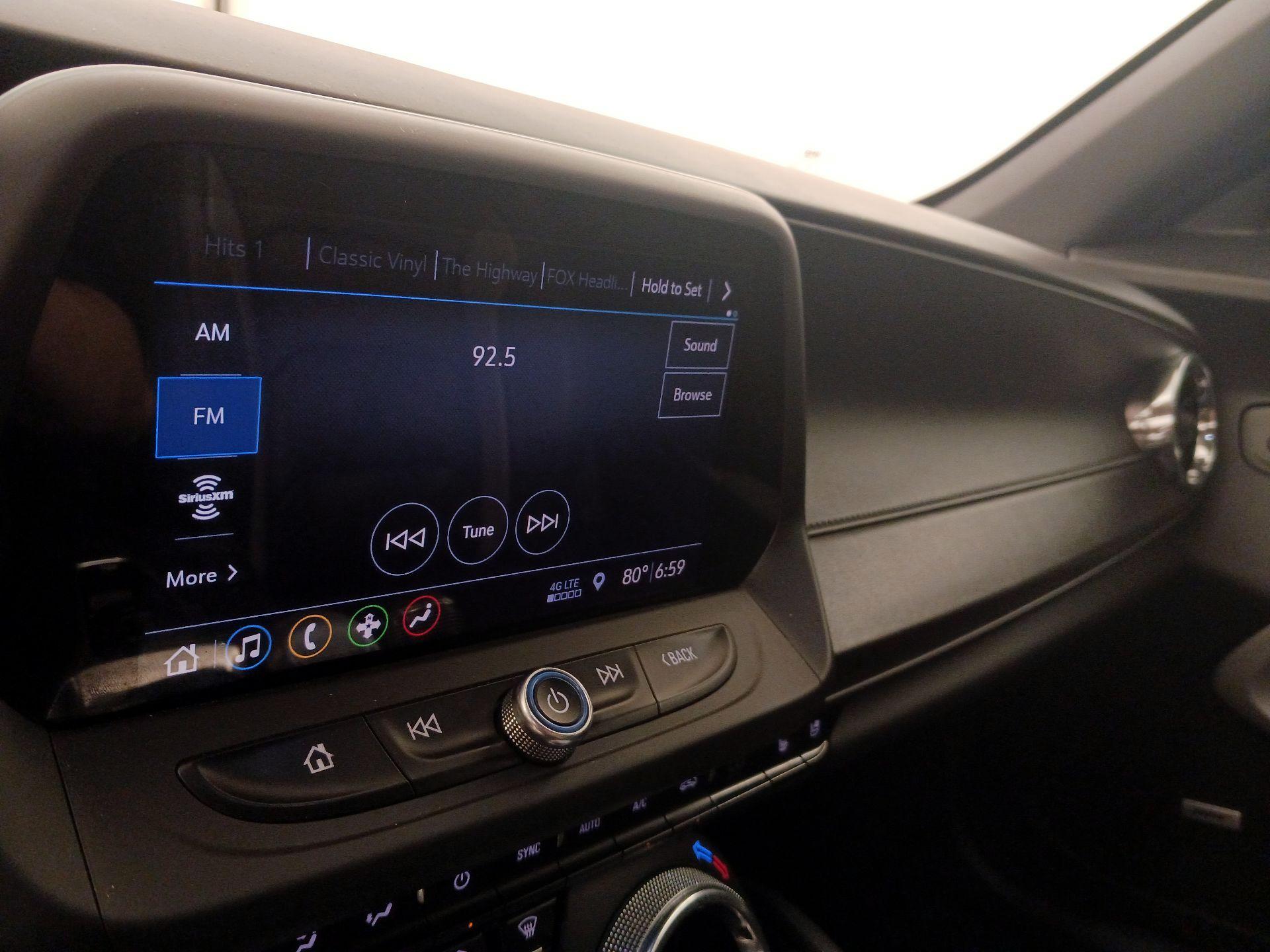 Thumbnail: 2019 Chevrolet Camaro - 14