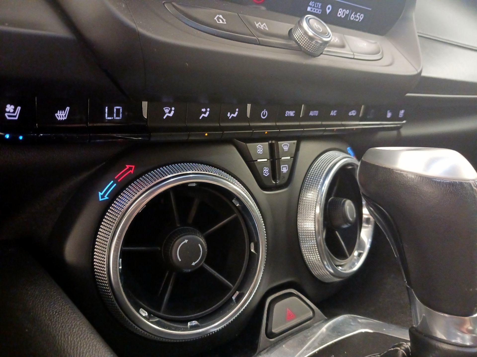 Thumbnail: 2019 Chevrolet Camaro - 15