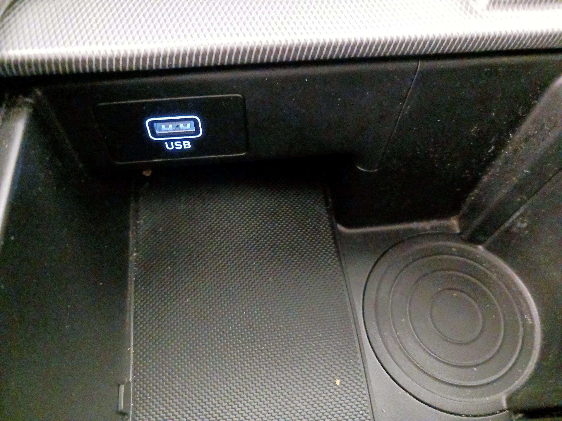 Thumbnail: 2020 Hyundai Palisade - 18