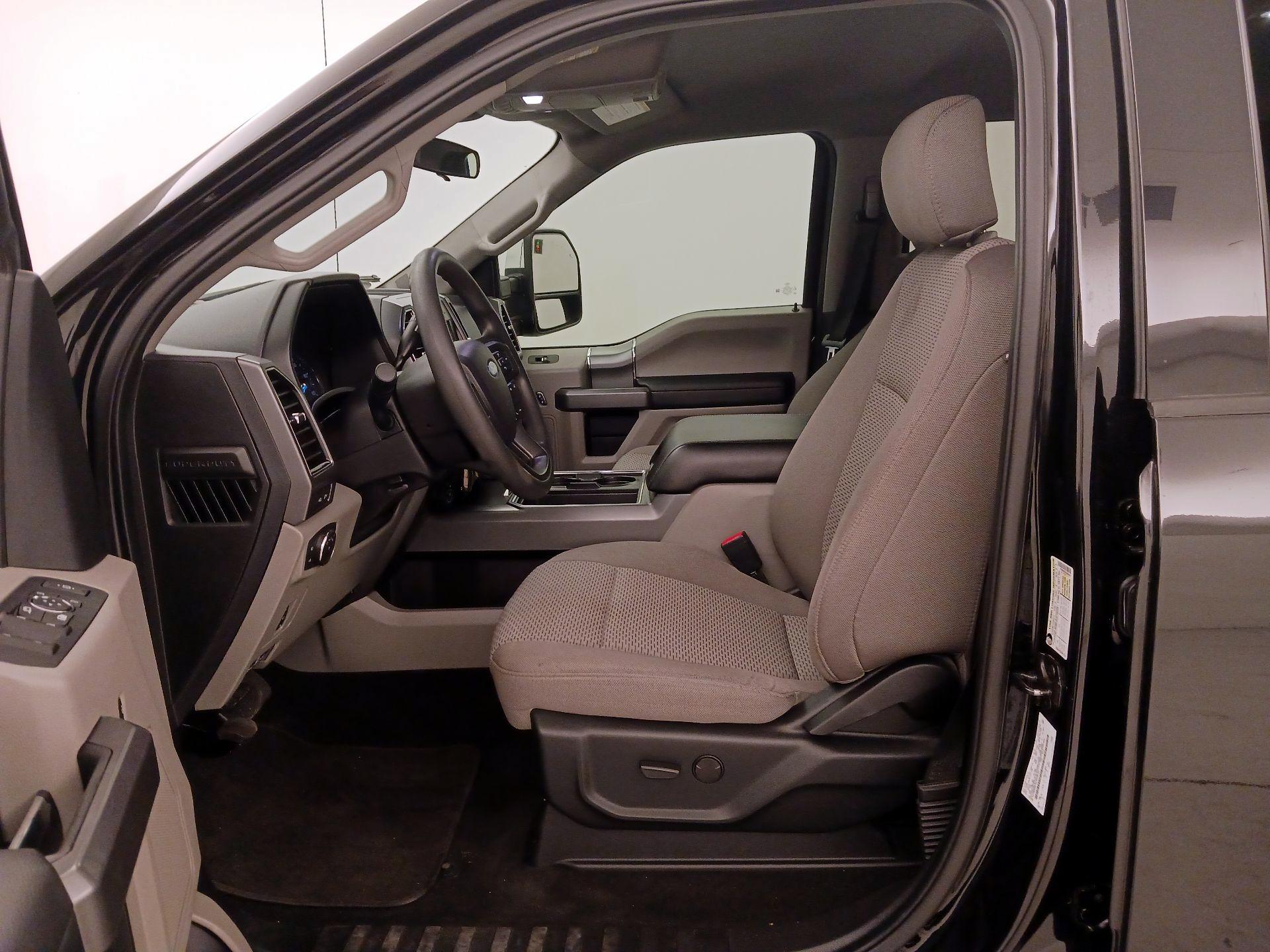 Thumbnail: 2020 Ford F-250 - 11