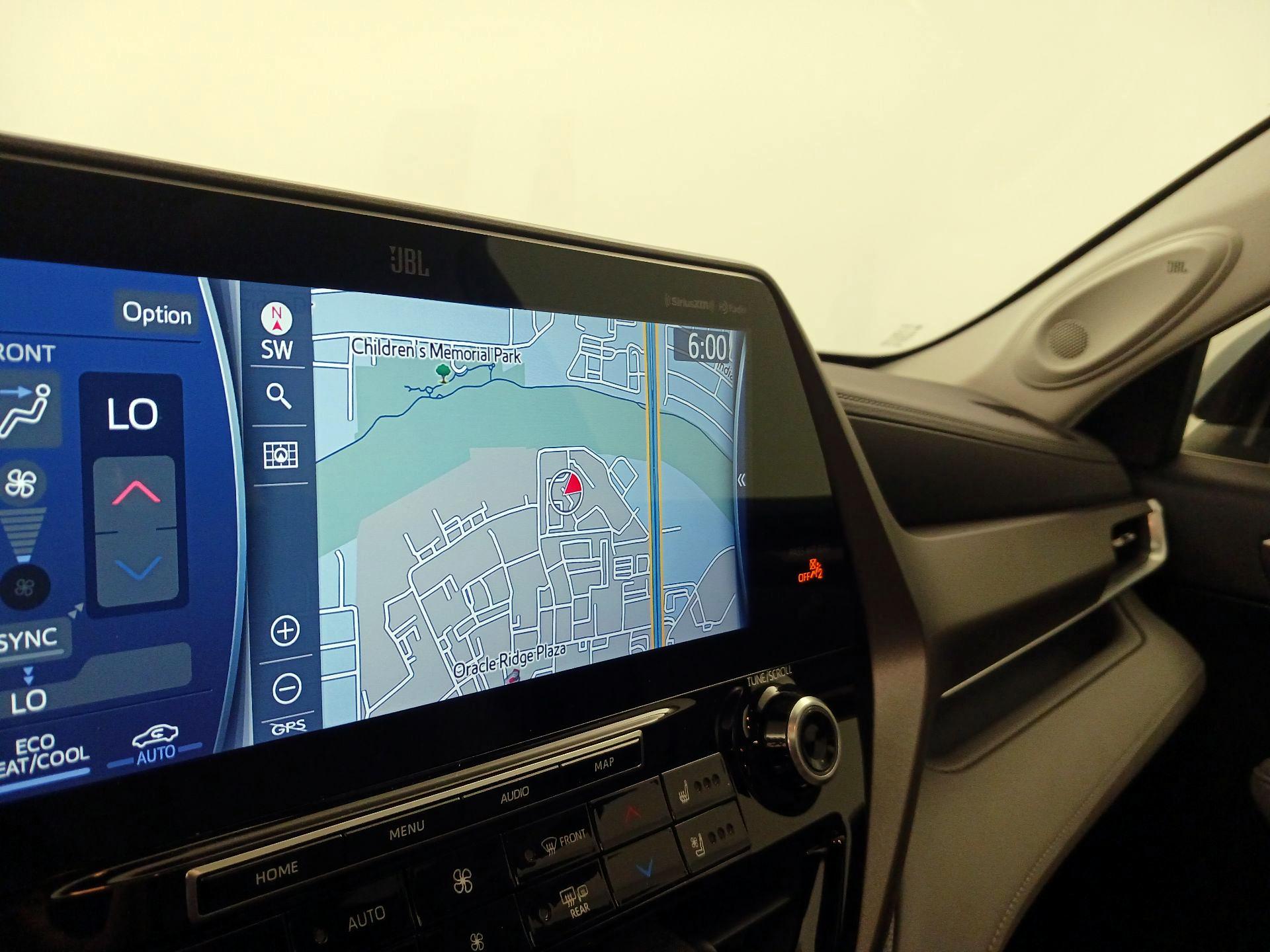 Thumbnail: 2020 Toyota Highlander - 14