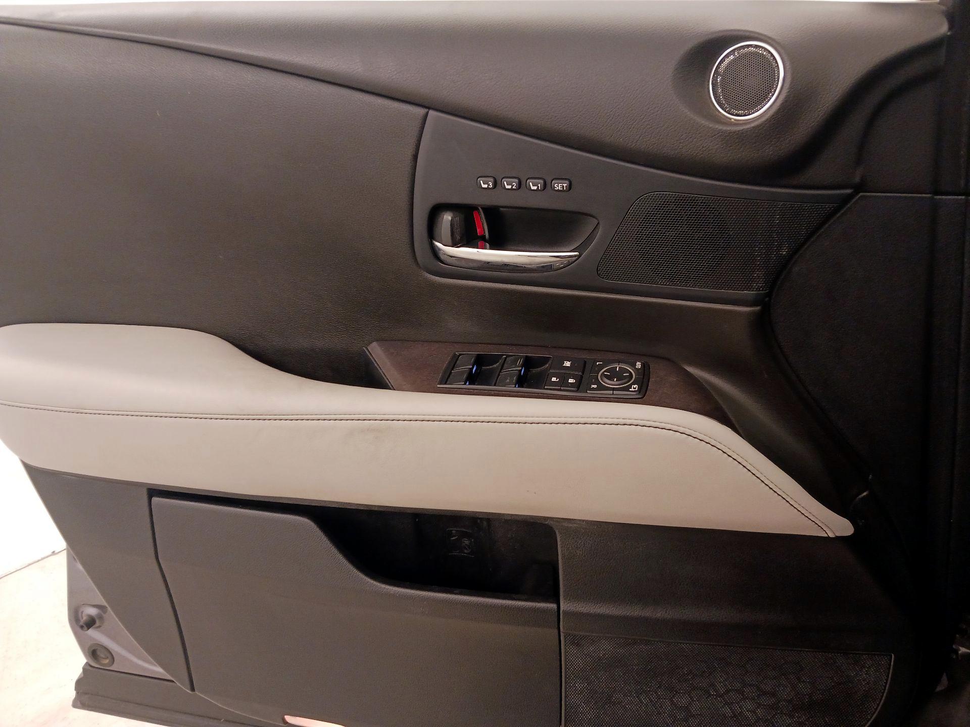 Thumbnail: 2015 Lexus RX - 12