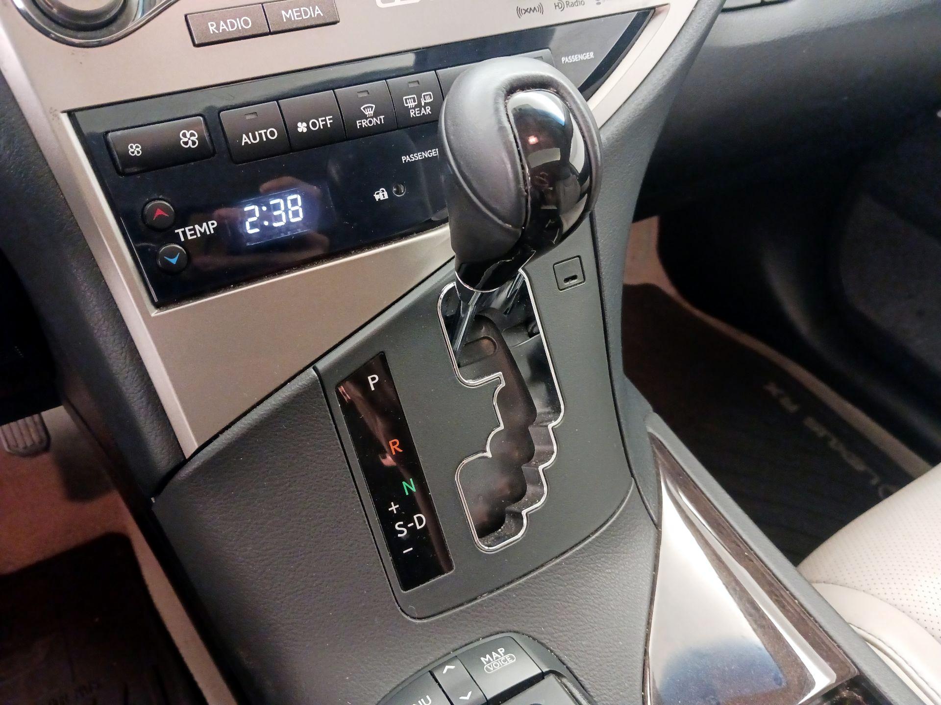 Thumbnail: 2015 Lexus RX - 18