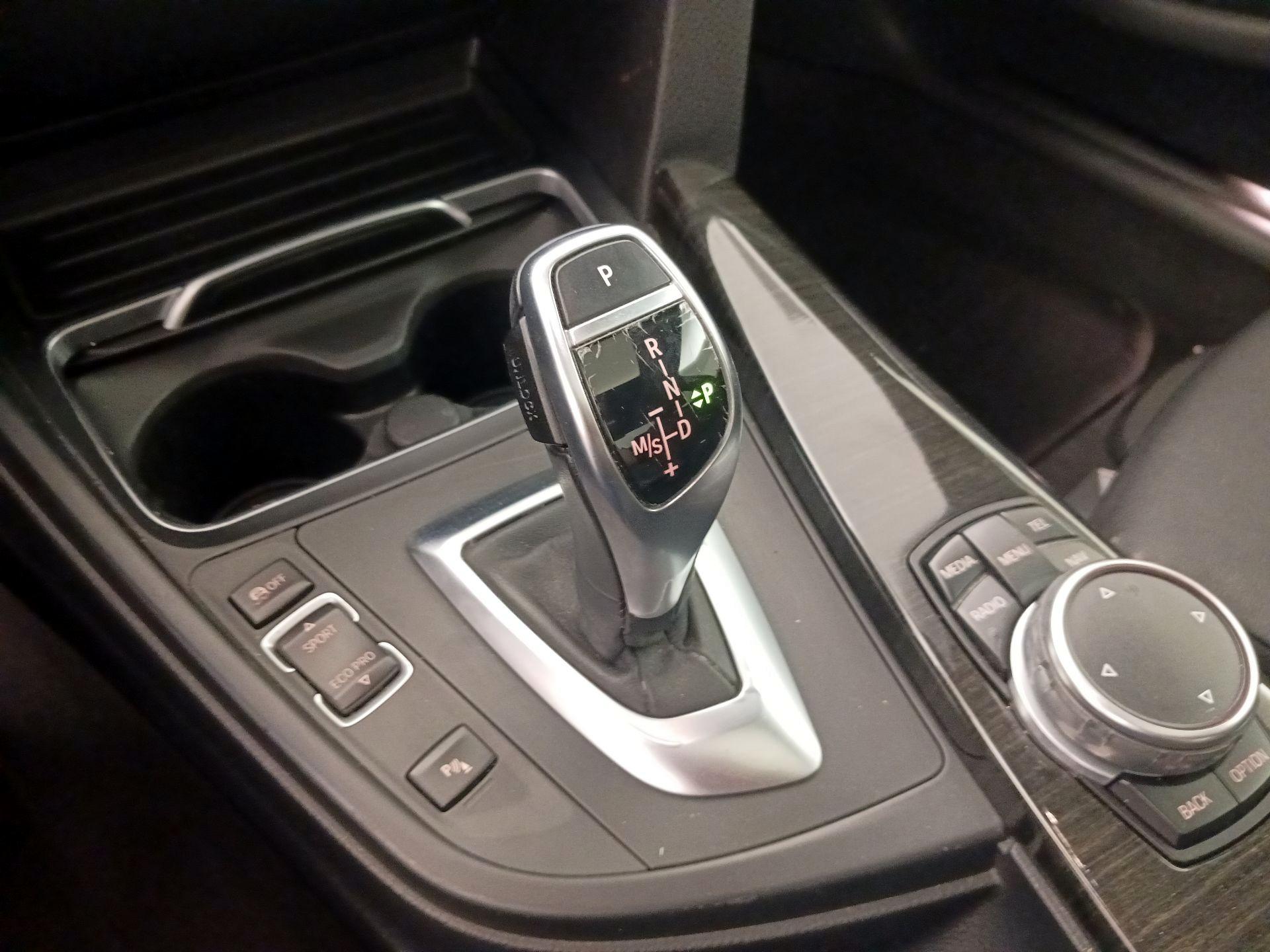 Thumbnail: 2016 BMW 4 Series - 18