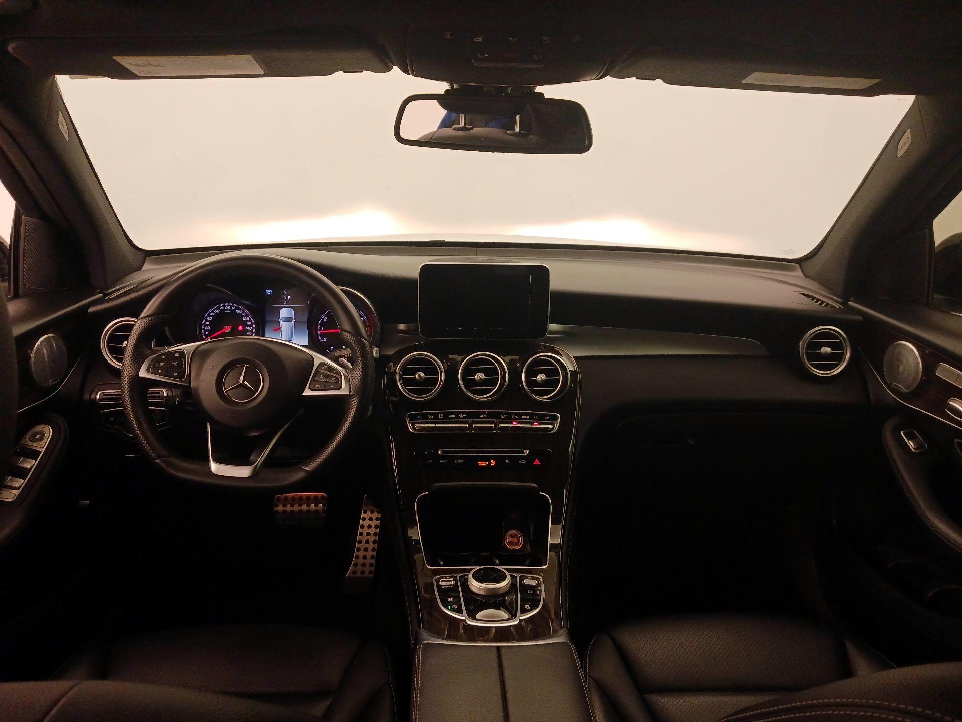 Thumbnail: 2018 Mercedes-Benz GLC - 9