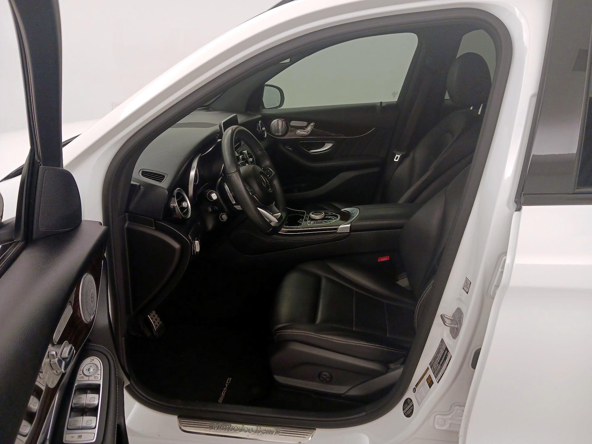 Thumbnail: 2018 Mercedes-Benz GLC - 11