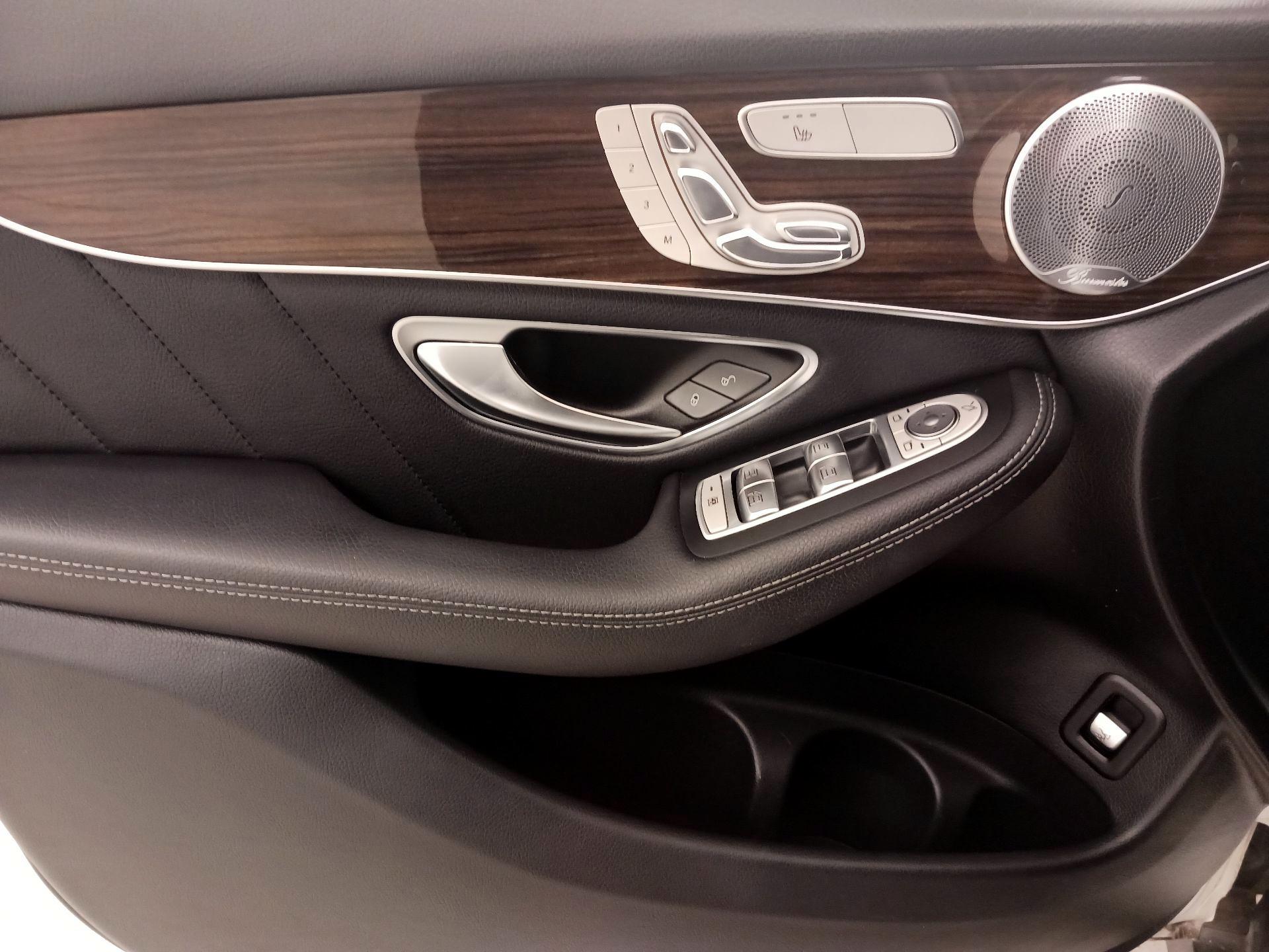 Thumbnail: 2018 Mercedes-Benz GLC - 12