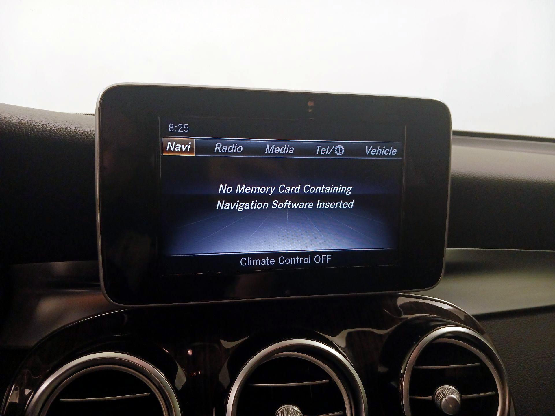 Thumbnail: 2018 Mercedes-Benz GLC - 14