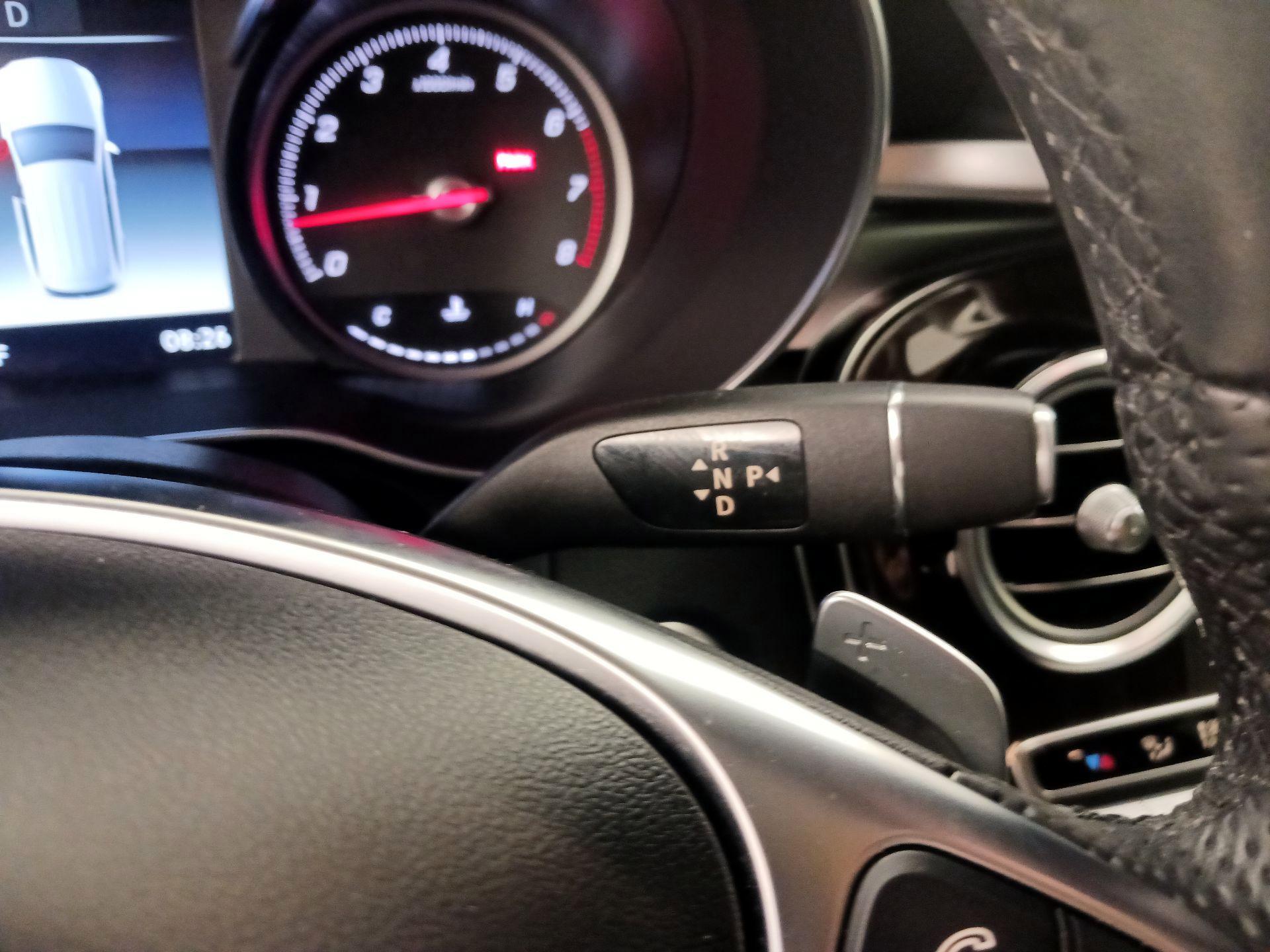 Thumbnail: 2018 Mercedes-Benz GLC - 18