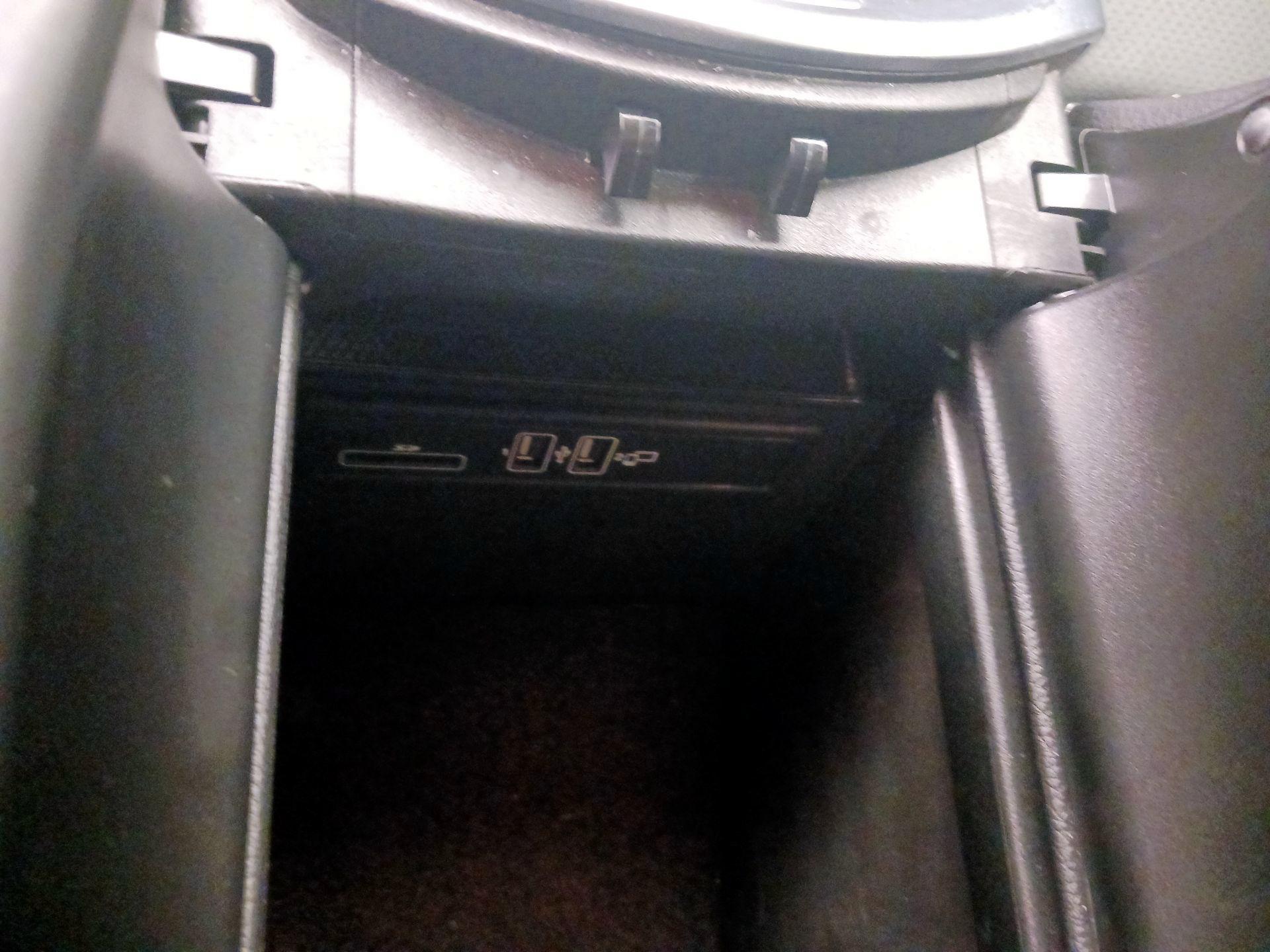 Thumbnail: 2018 Mercedes-Benz GLC - 19