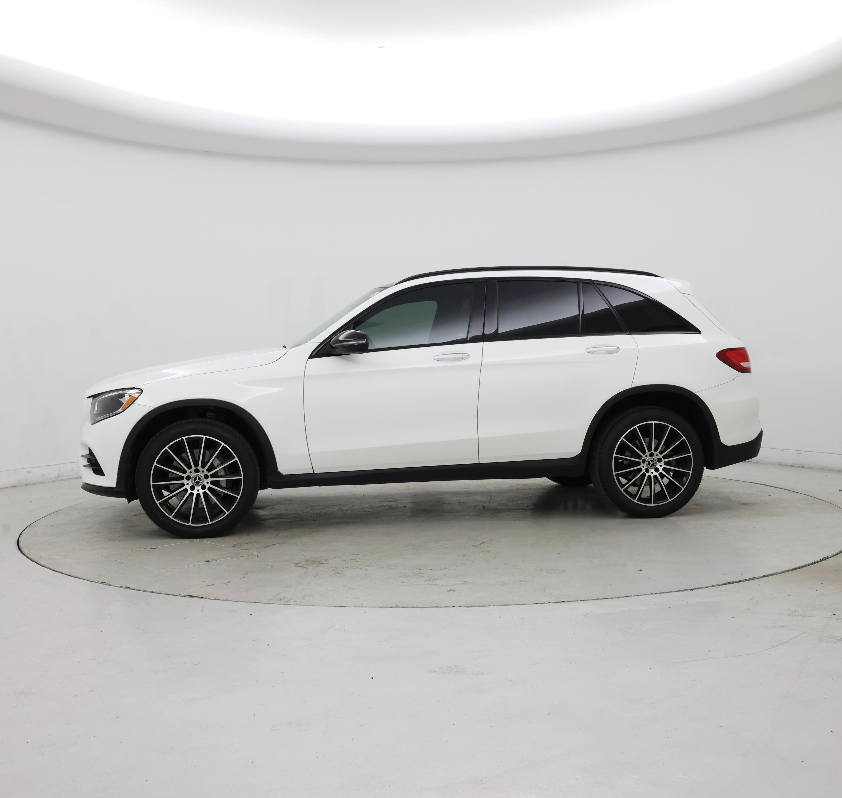 Thumbnail: 2018 Mercedes-Benz GLC - 3