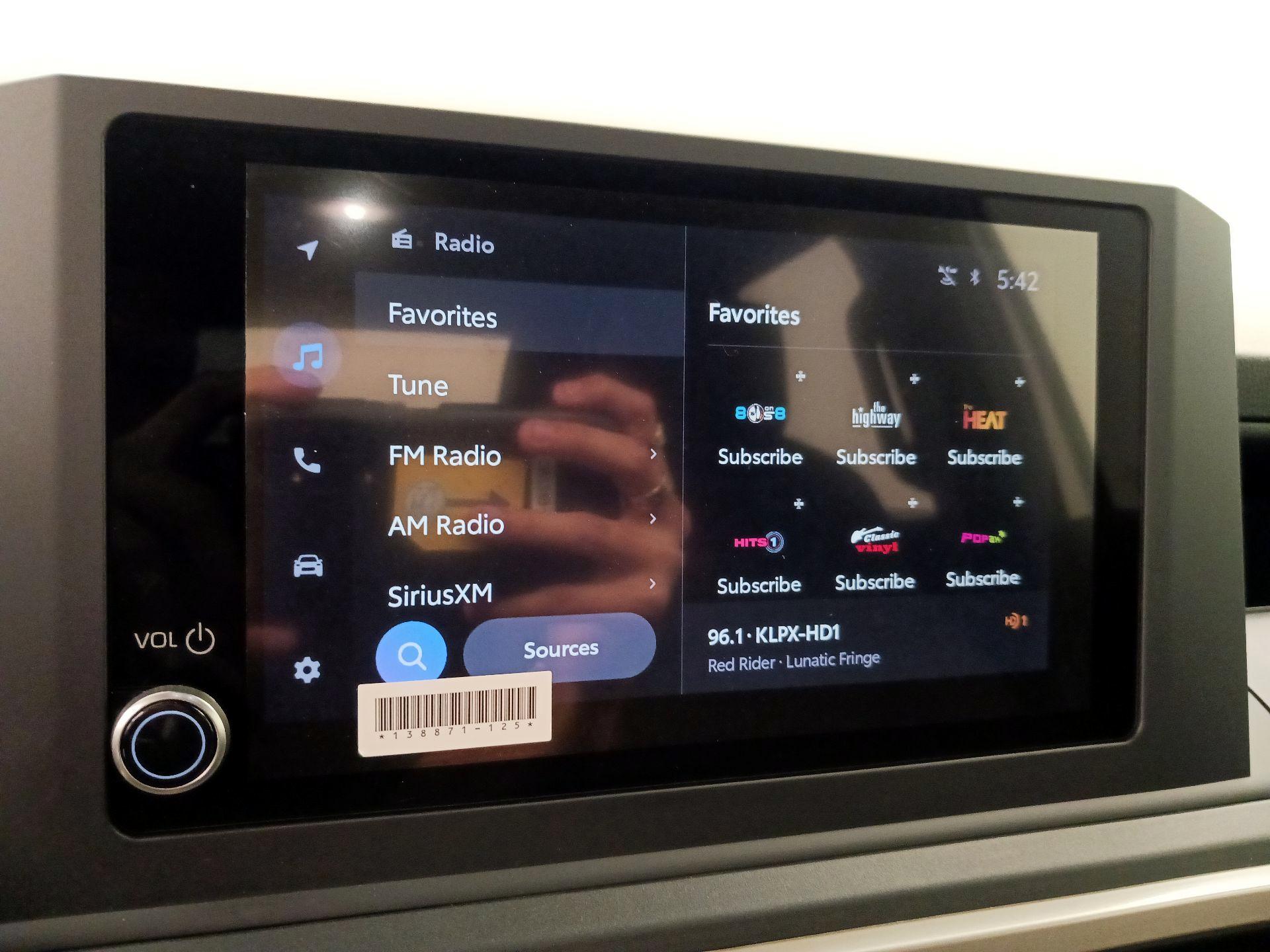 Thumbnail: 2024 Toyota Tacoma - 16