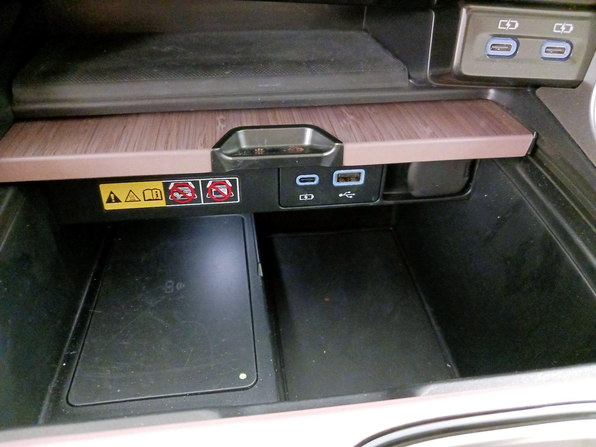 Thumbnail: 2024 Lexus RX - 18