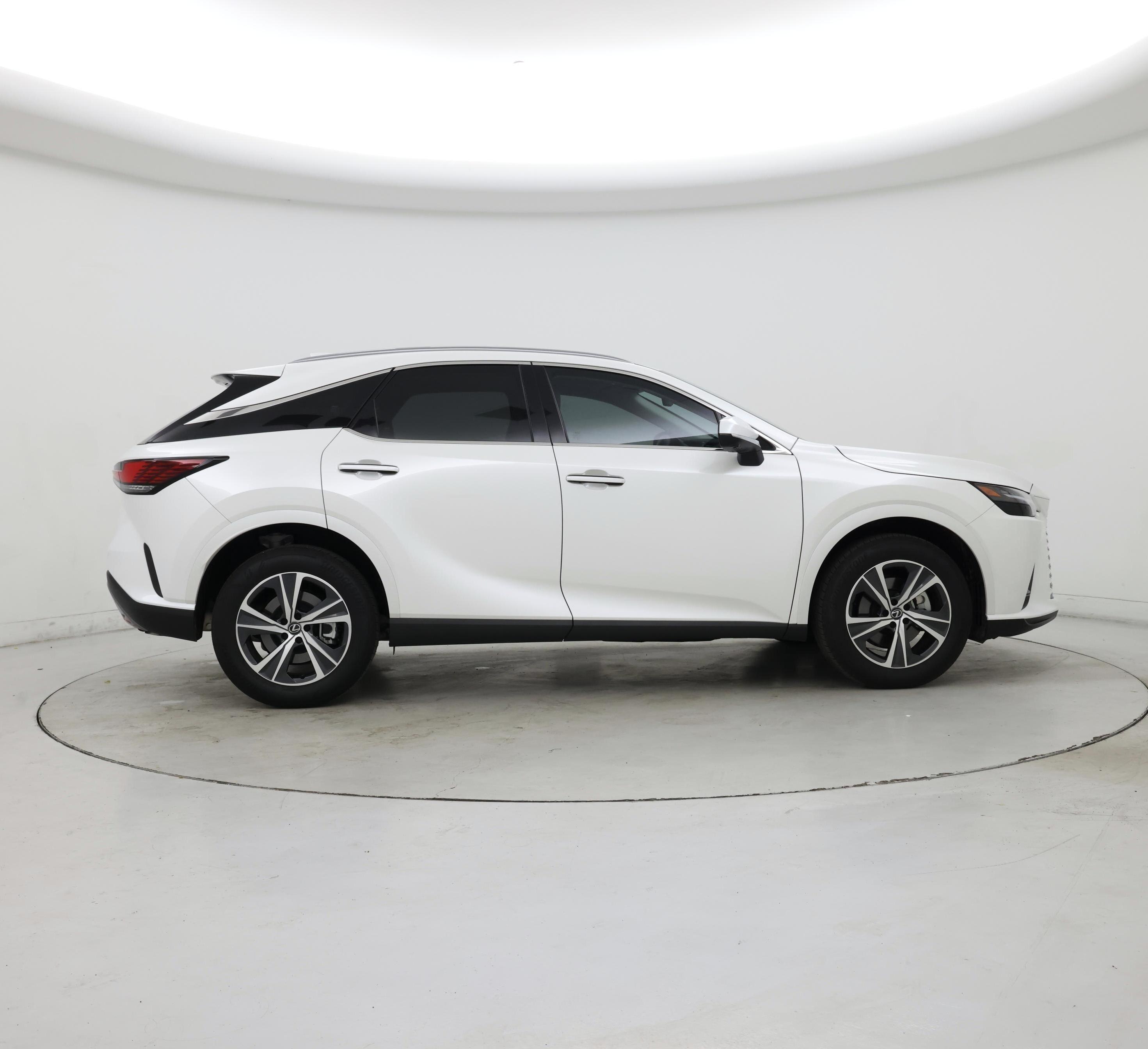 Thumbnail: 2024 Lexus RX - 7