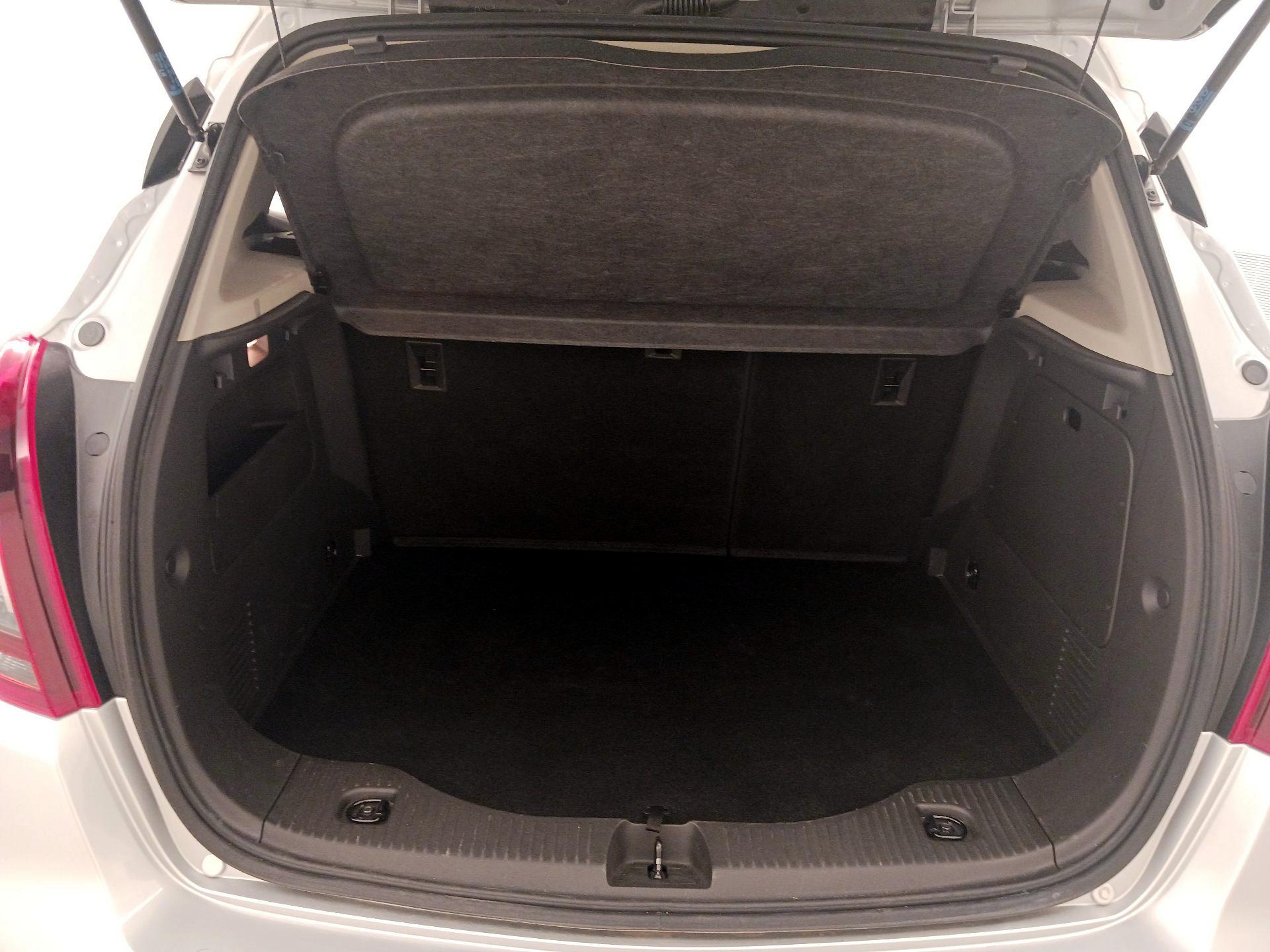 Thumbnail: 2018 Buick Encore - 20